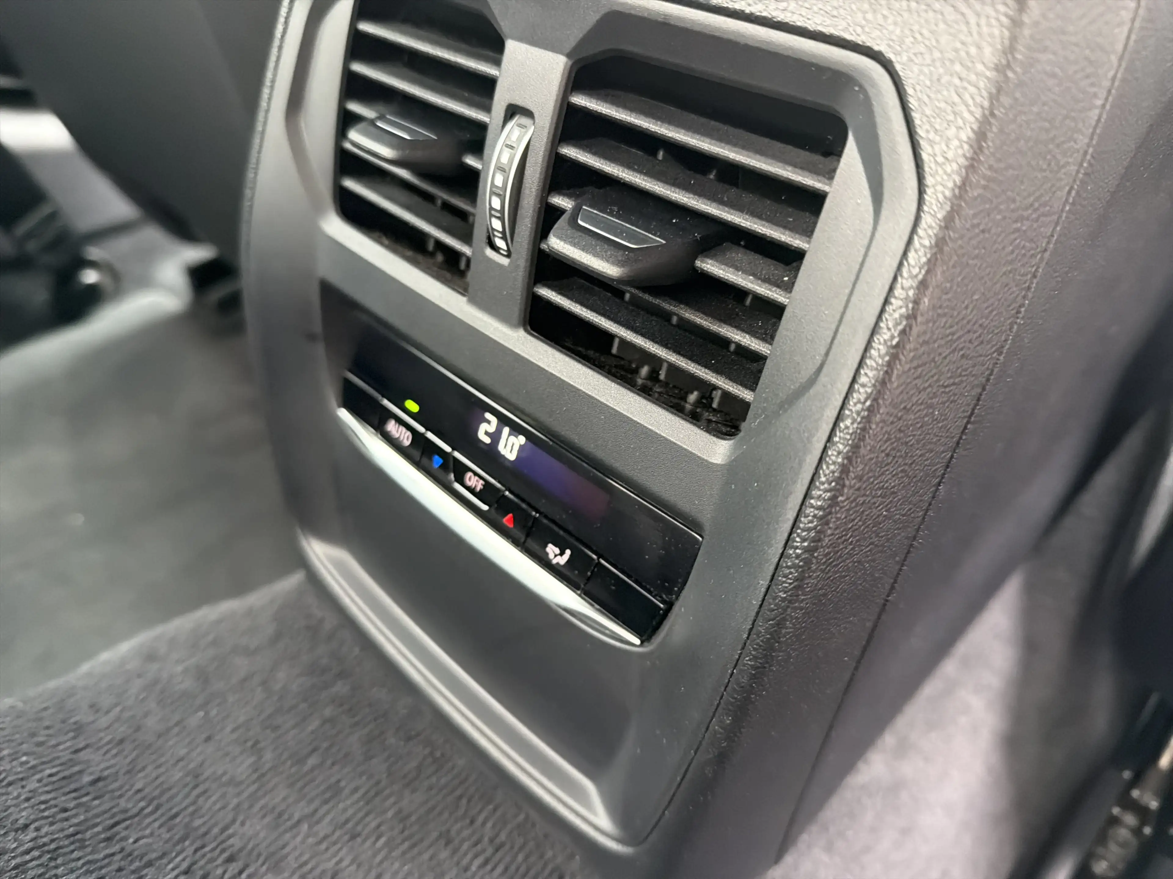 BMW M4 Competition Coupé SHZ Parking Assistant — photo 15