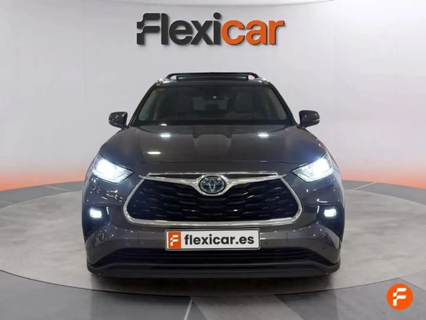 Toyota Highlander 2.5 Advance P. Esp. Techo Panorámico Gris - 2