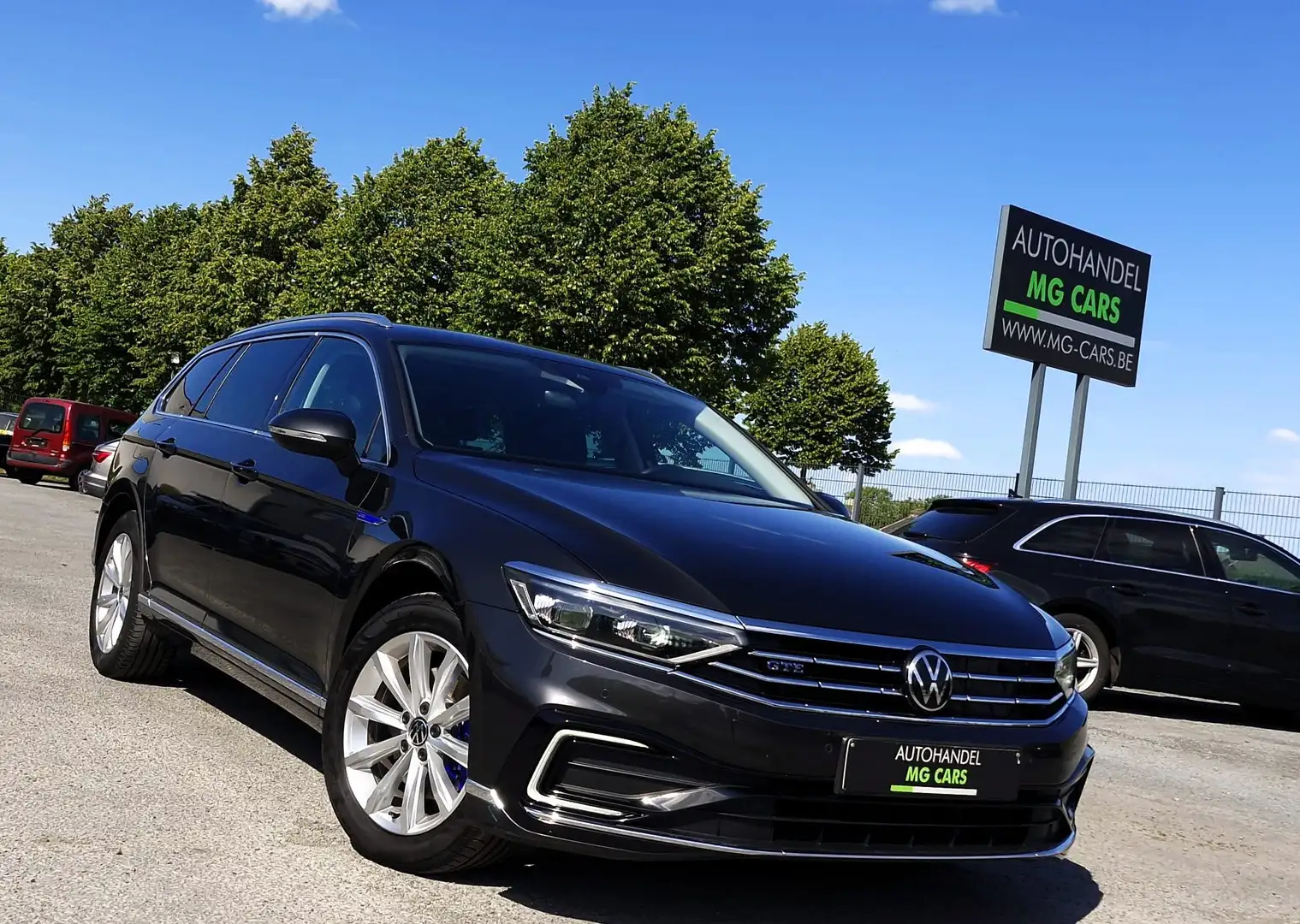 Volkswagen Passat GTE1.4eHybrid LEDER ALCANTARA APP CONNECT TREKHAAK Grau - 2