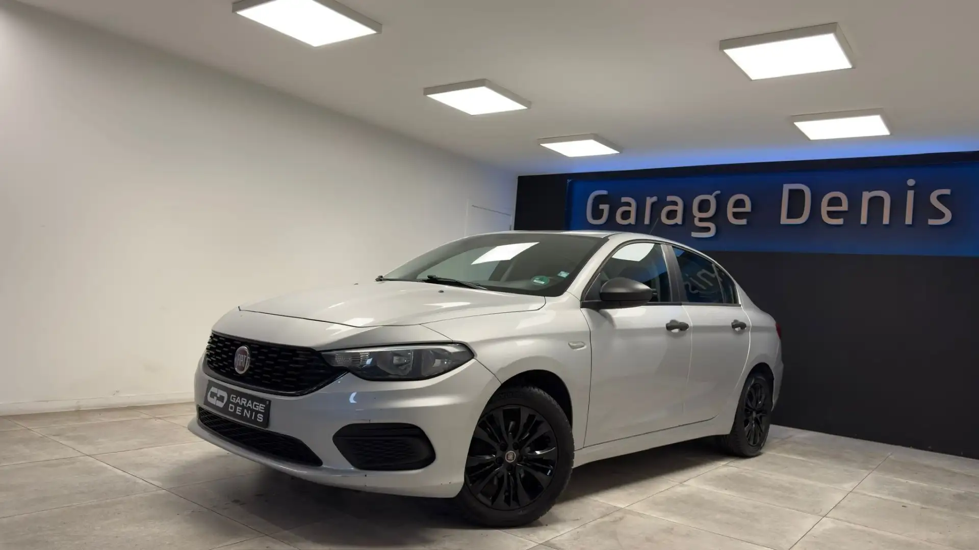 Fiat Tipo 1.4i Street **GARANTIE 12 MOIS** Gris - 1