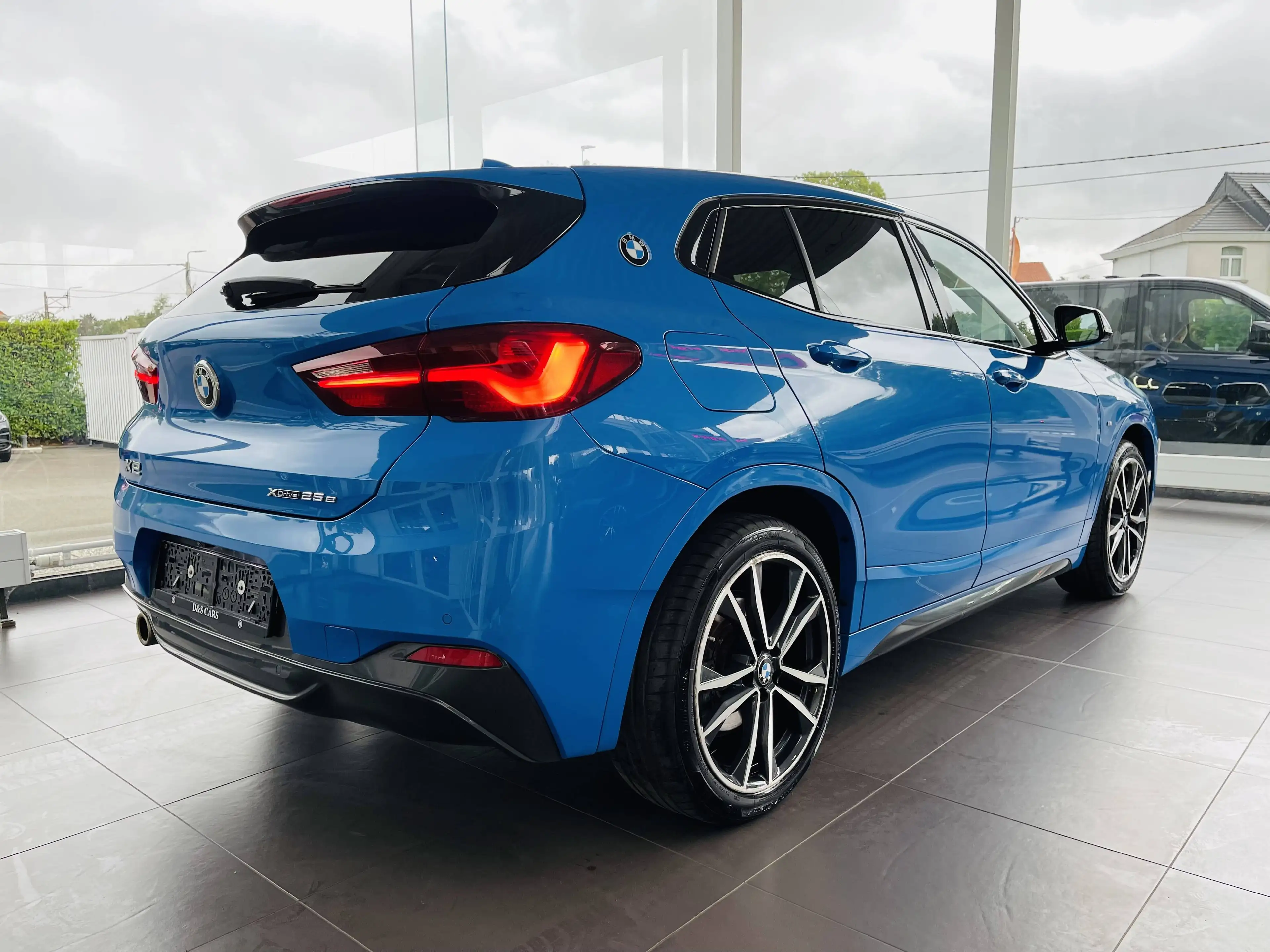 BMW X2 1.5iA xDrive25e PHEV *** GARANTIE + PACK M + LED + GPS PRO + CUIR *** — photo 5
