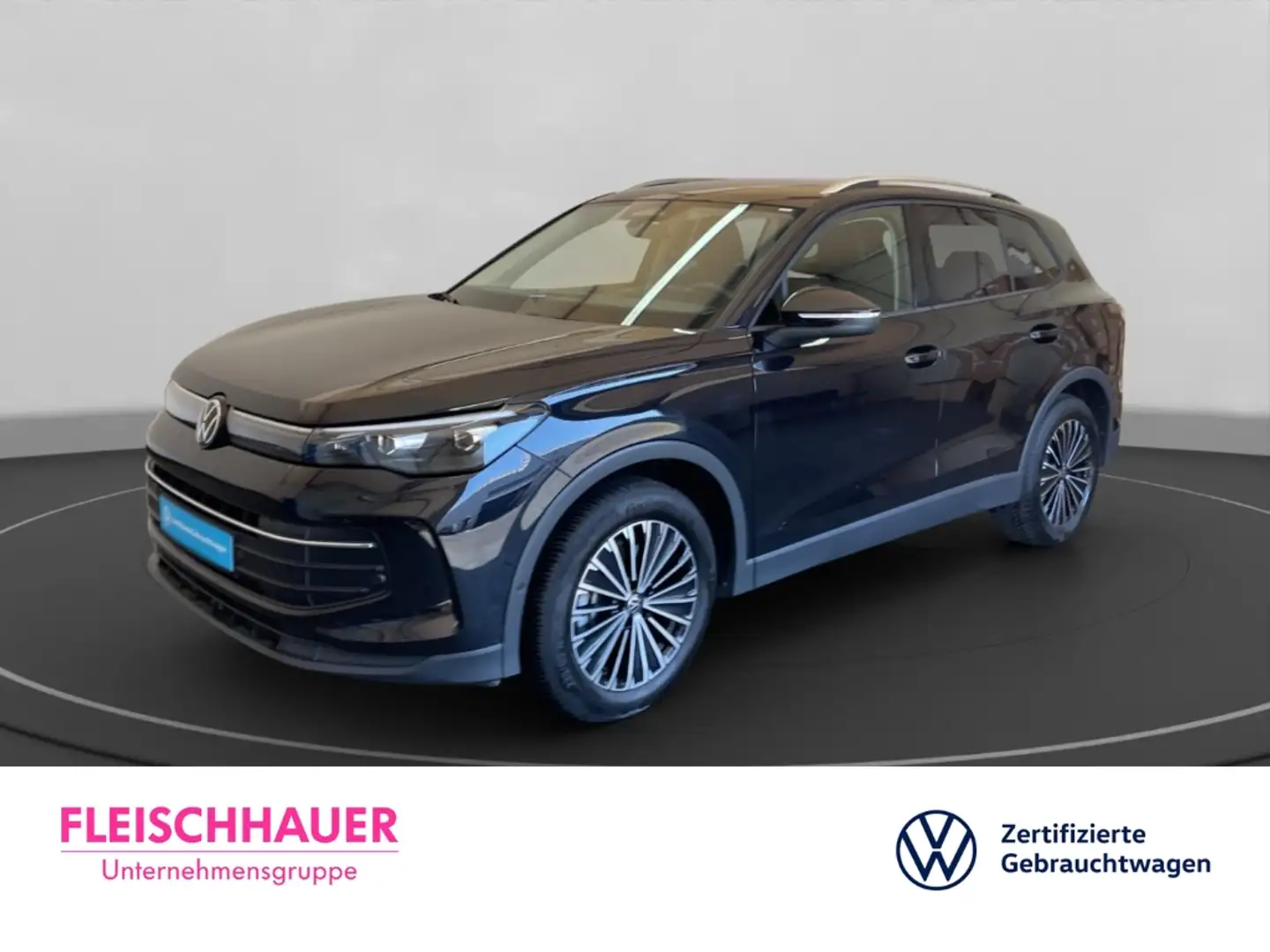 Volkswagen Tiguan Life 2.0 TDI LED SHZ AHK Navi Kamera App-Connect Zwart - 1