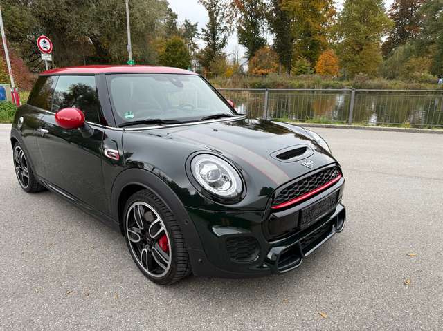 Imagine MINI John Cooper Works MINI John Cooper Works *NAVI *LED *PANO * H&K *KAM