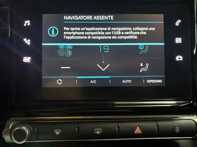 Citroen C3 view 18