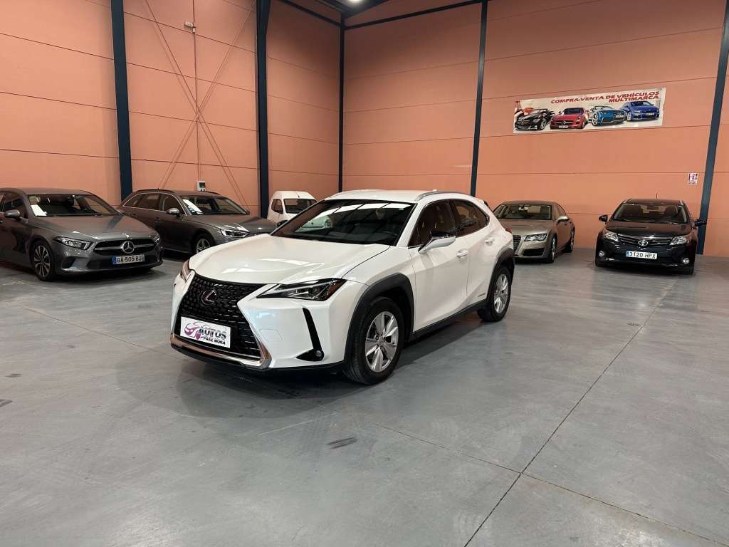 Lexus UX 250h Business Navigation 2WD - foto 1