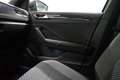 Volkswagen T-Roc 1.5 TSI 3x R-Line DSG * Pano - Camera - 19" - ACC Grijs - thumbnail 38