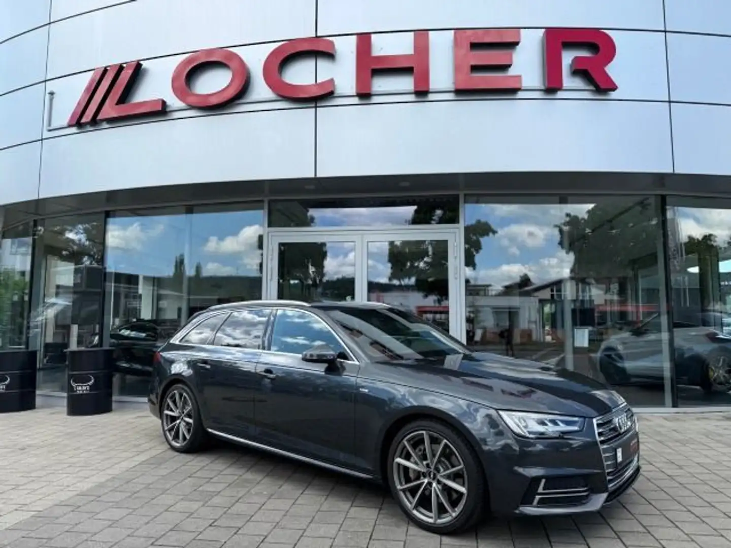 Audi A4 2.0 TFSI quattro S-line LED Pano Grigio - 1