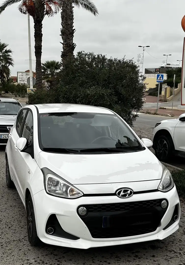 Hyundai i10 1.2 Link Aut. - 1