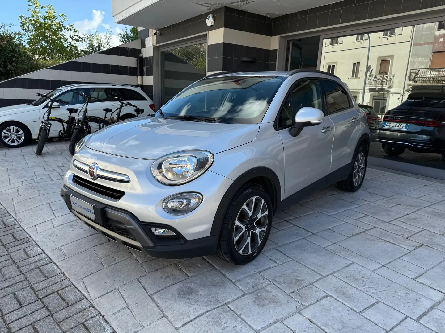 Fiat 500X 500 X 2015 1.6 mjt Cross 4x2 120cv Plateado - 1
