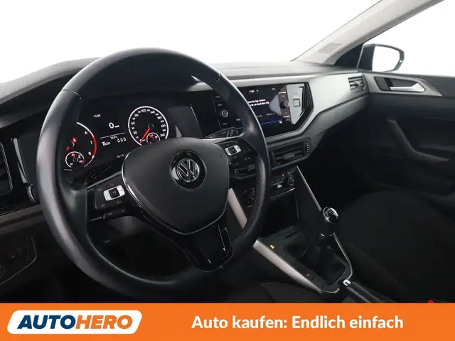 Volkswagen Polo view 11