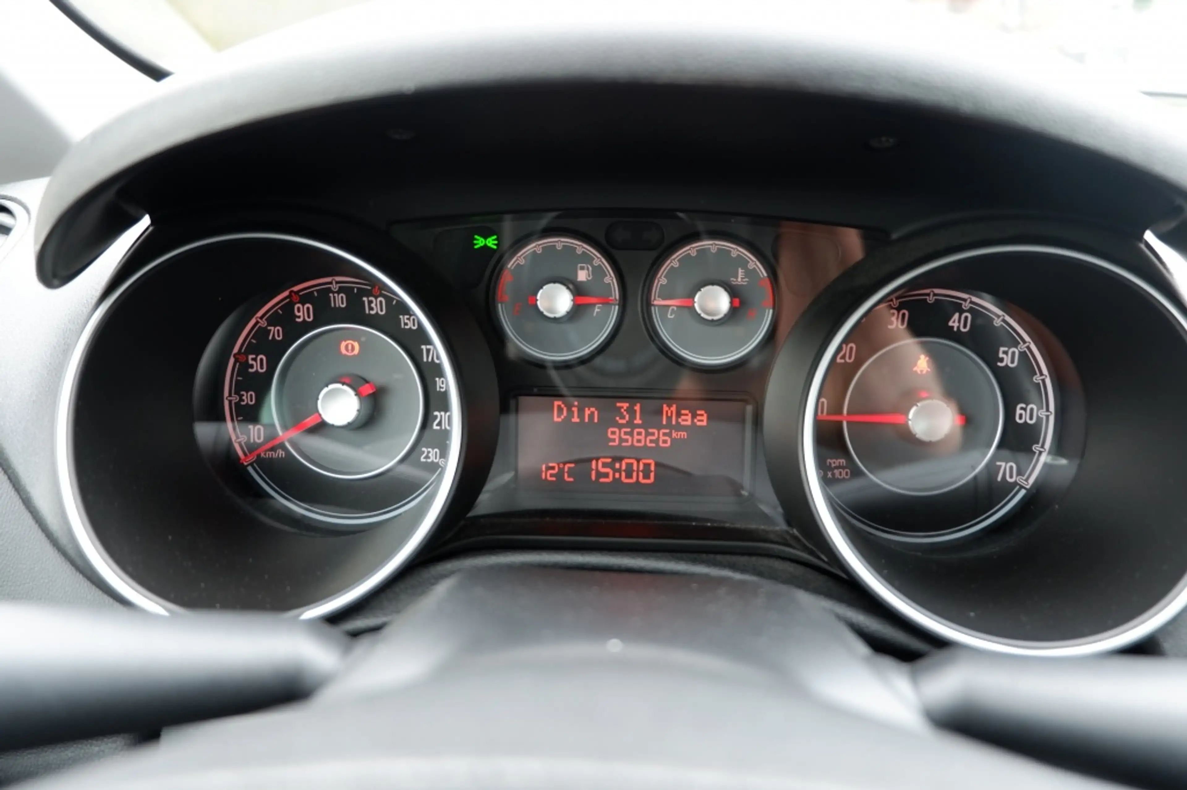 Fiat Punto Evo 0.9 TwinAir Lounge / INCL. 12mnd BOVAG / 1e eigena — photo 23