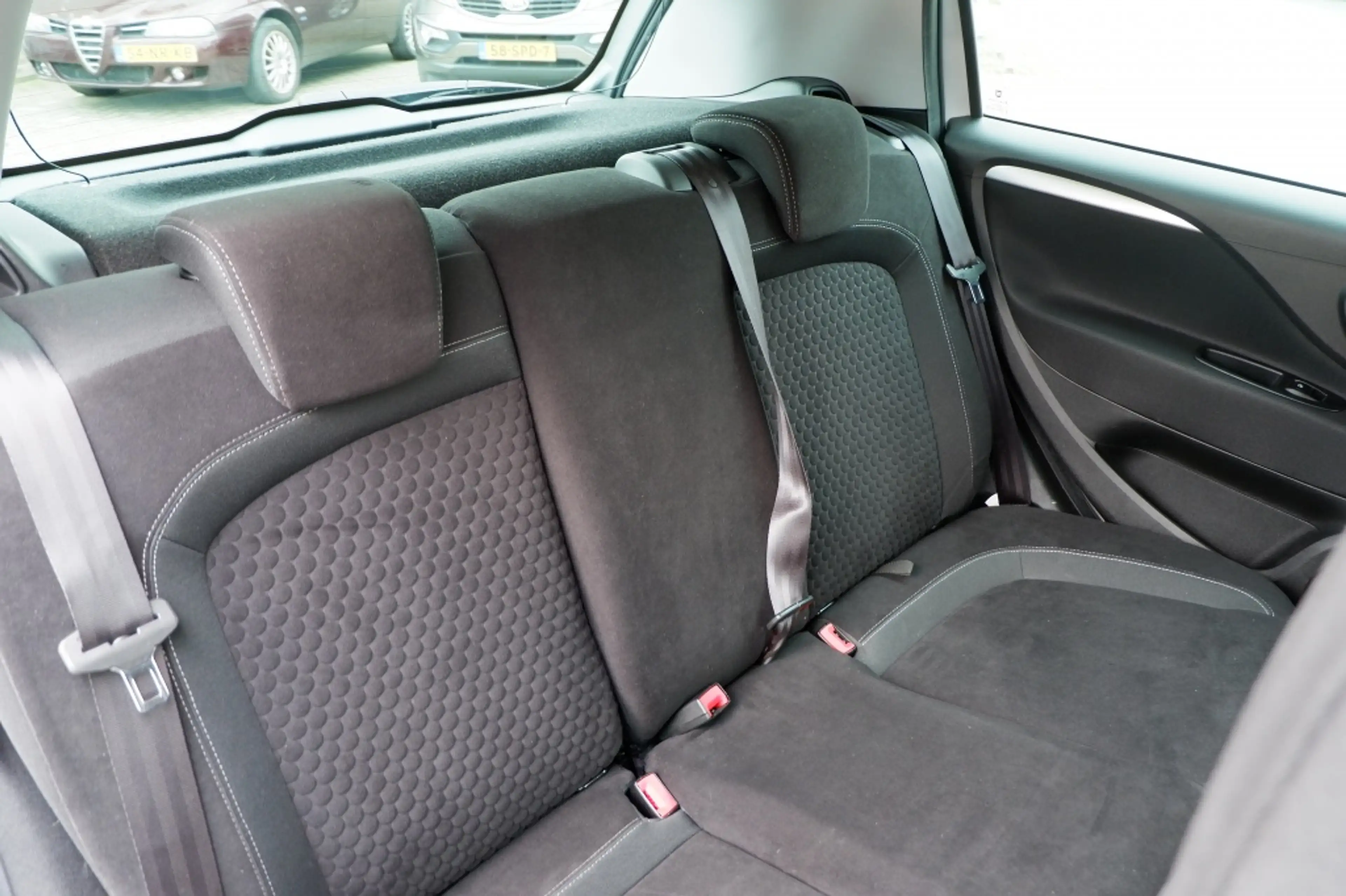 Fiat Punto Evo 0.9 TwinAir Lounge / INCL. 12mnd BOVAG / 1e eigena — photo 12