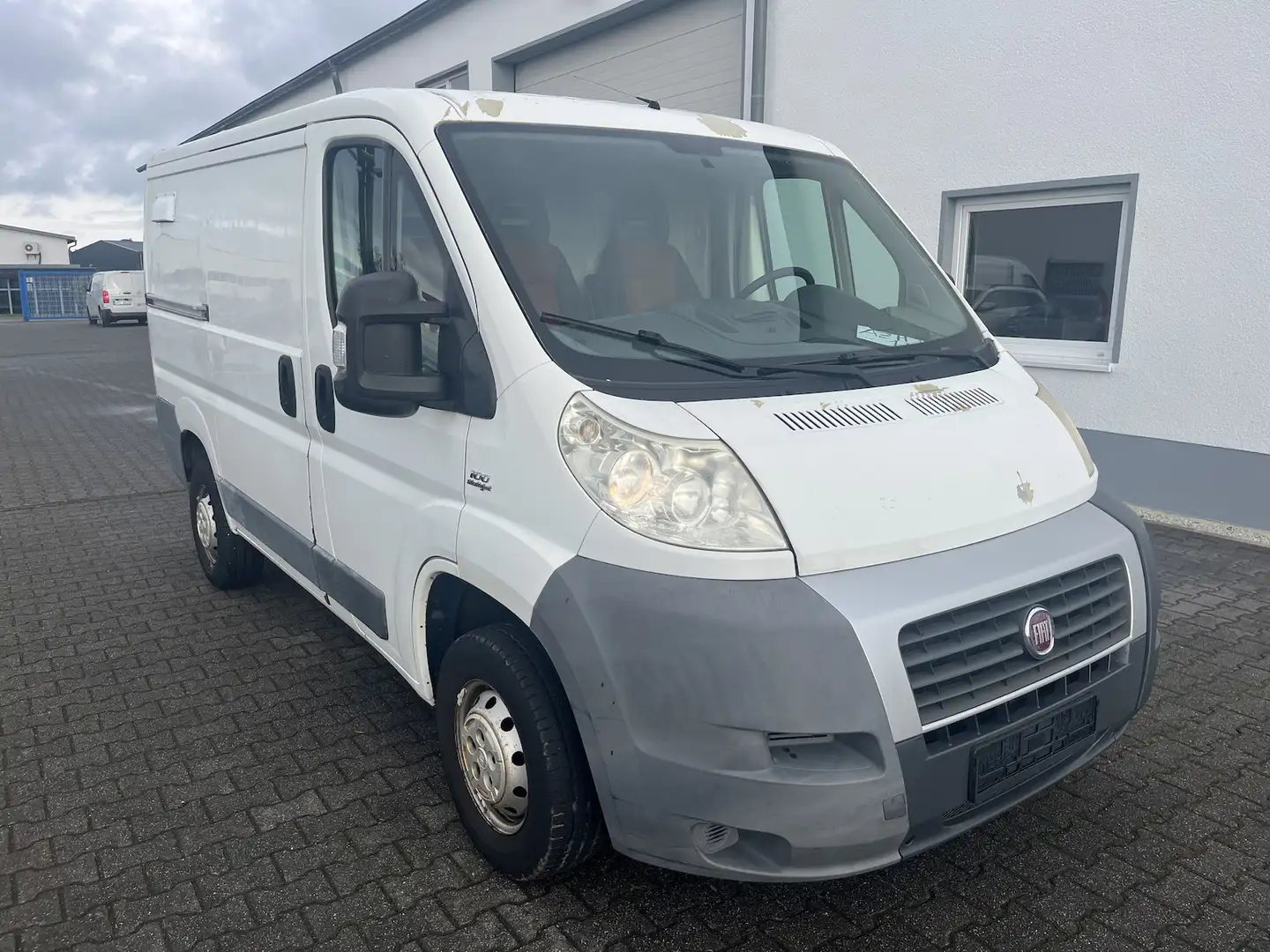 Fiat Ducato 100 2.2 Diesel,AHK Weiß - 2
