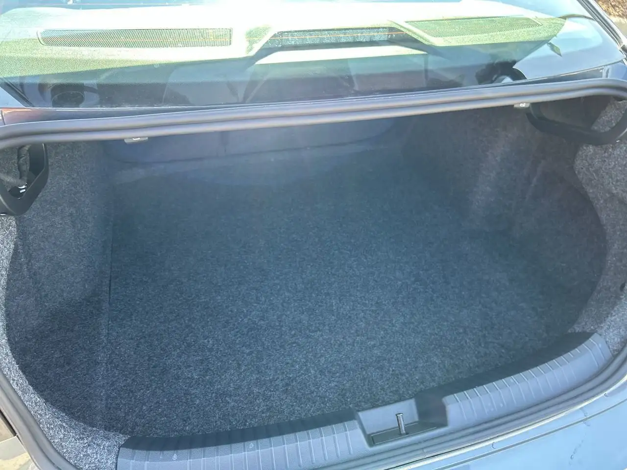 Volkswagen Jetta снимка Volkswagen Jetta