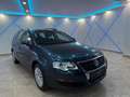 Volkswagen Passat Variant Variant Trendline 1,9 TDI *1.BESITZ*KLIMA* Azul - thumbnail 1