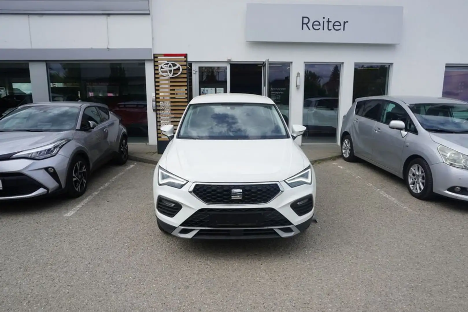 SEAT Ateca 2,0 TDI DSG *LED*KEYLESS*SHZ* Weiß - 1