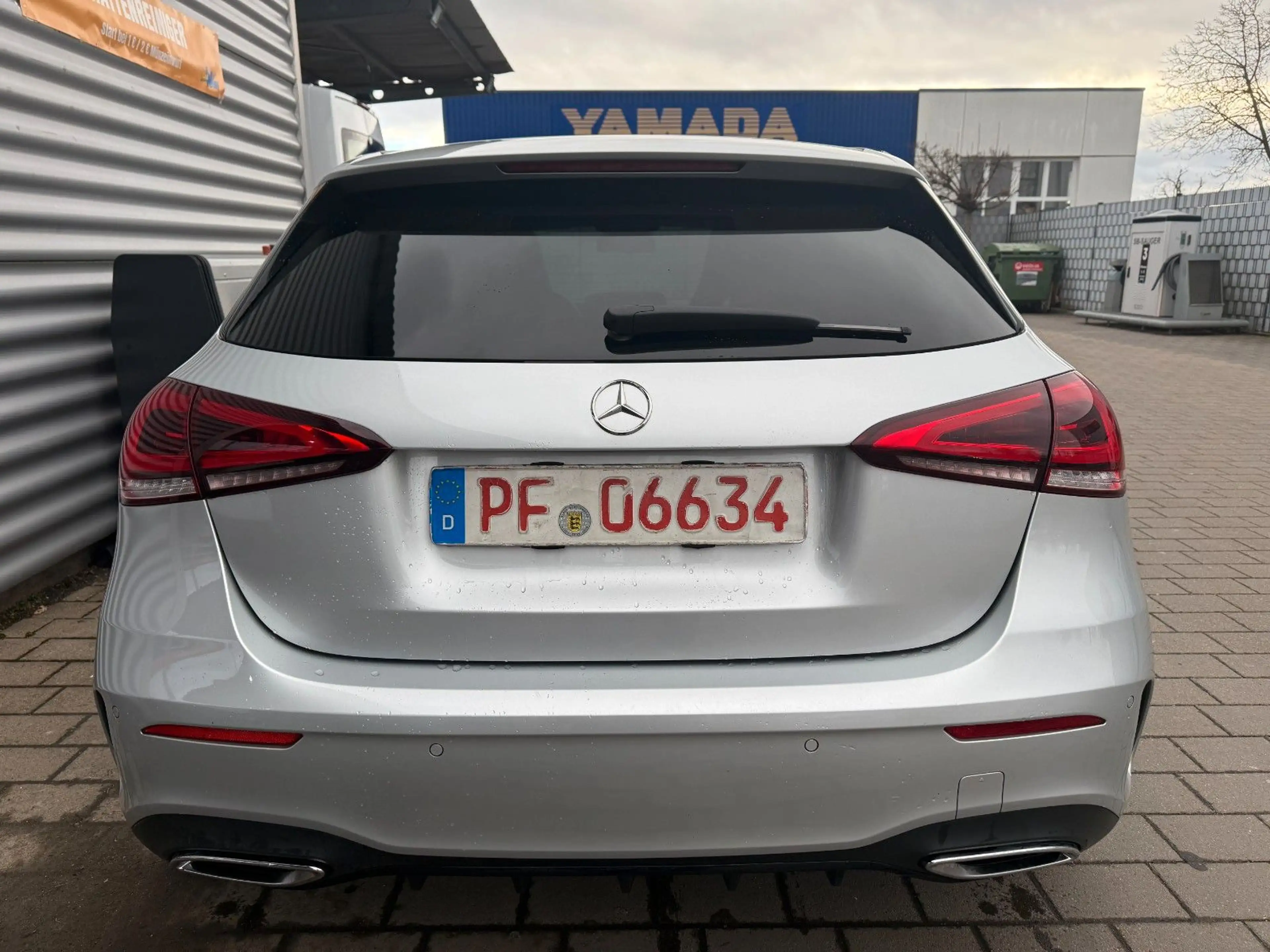 Mercedes-Benz A 220 A A 220 d 4Matic AMG-Paket Night Paket 19 — photo 8