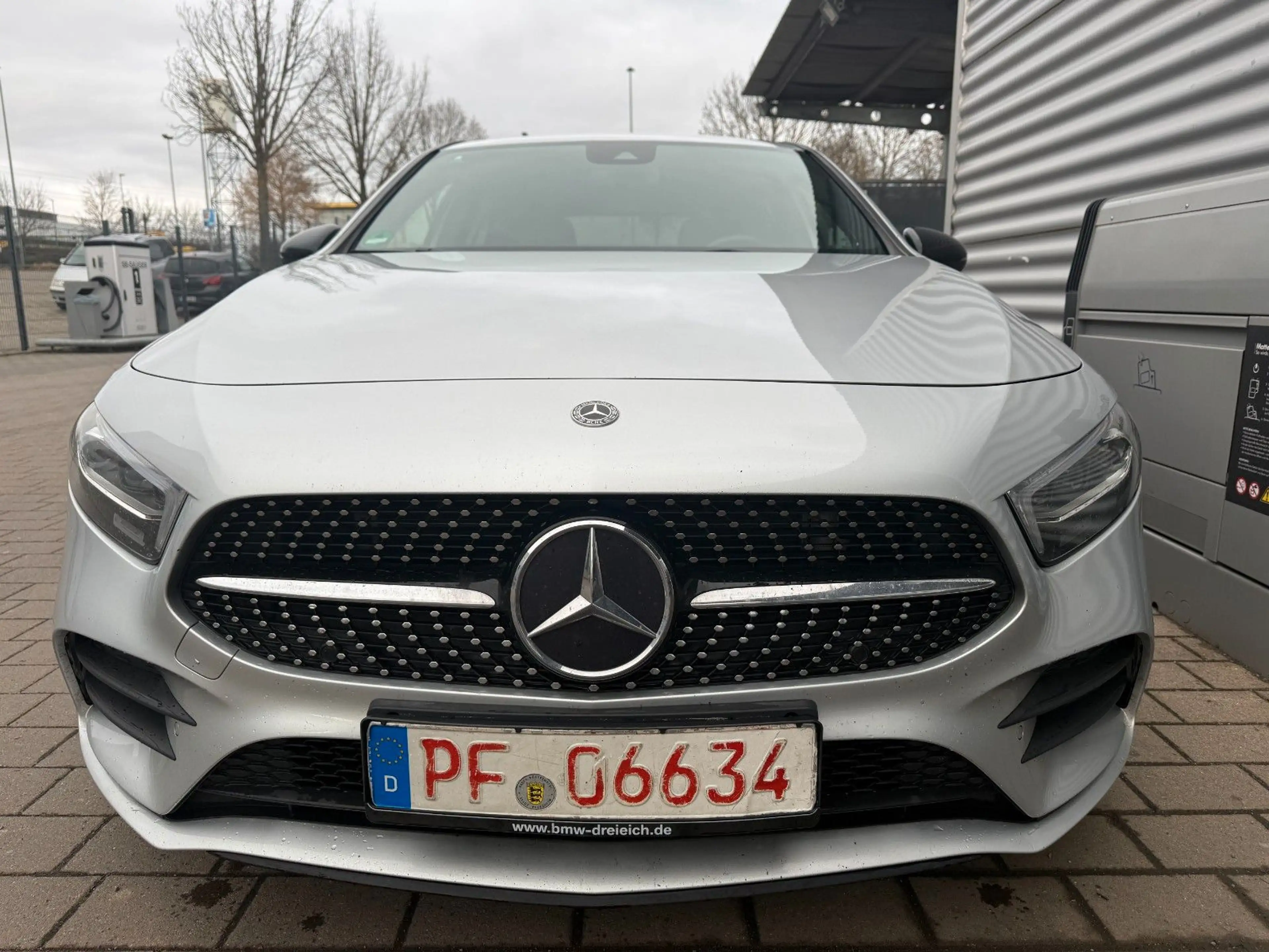 Mercedes-Benz A 220 A A 220 d 4Matic AMG-Paket Night Paket 19 — photo 7