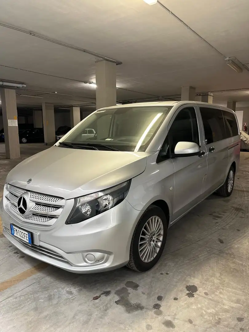 Mercedes-Benz Vito 2.2 114 CD Tourer Select Long Argento - 1