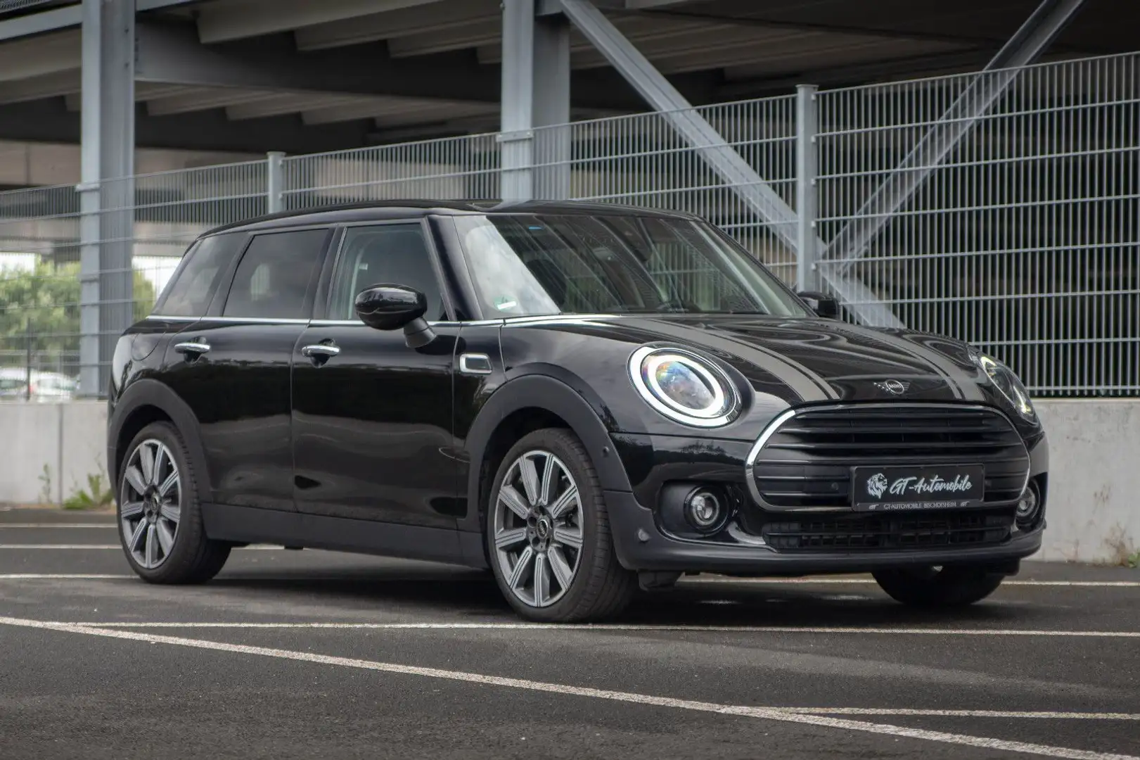 MINI Cooper D Clubman Clubman Cooper D*Classic Trim*KAM*eSitze*HUD! Schwarz - 2