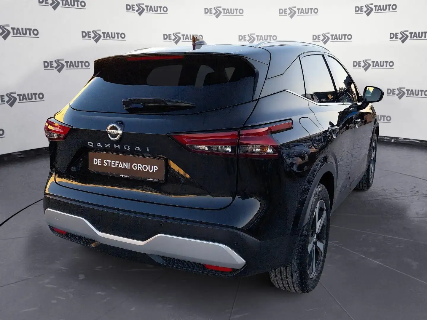 Nissan Qashqai Qashqai 1.3 mhev N-Connecta 4wd 158cv xtronic Zwart - 2