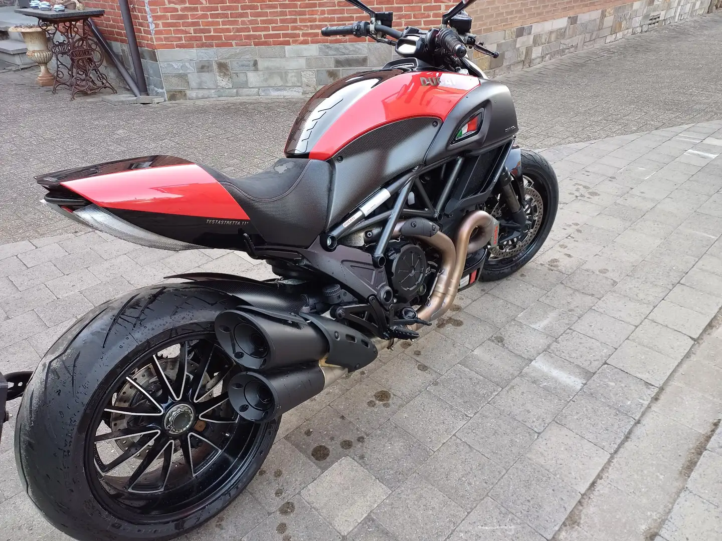 Ducati Diavel Rood - 2