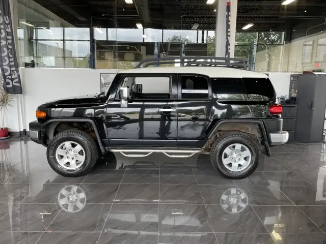 Toyota FJ Cruiser 2007 — photo 4