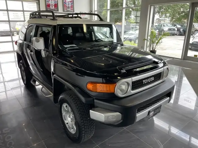 Toyota FJ Cruiser 2007 — photo 3