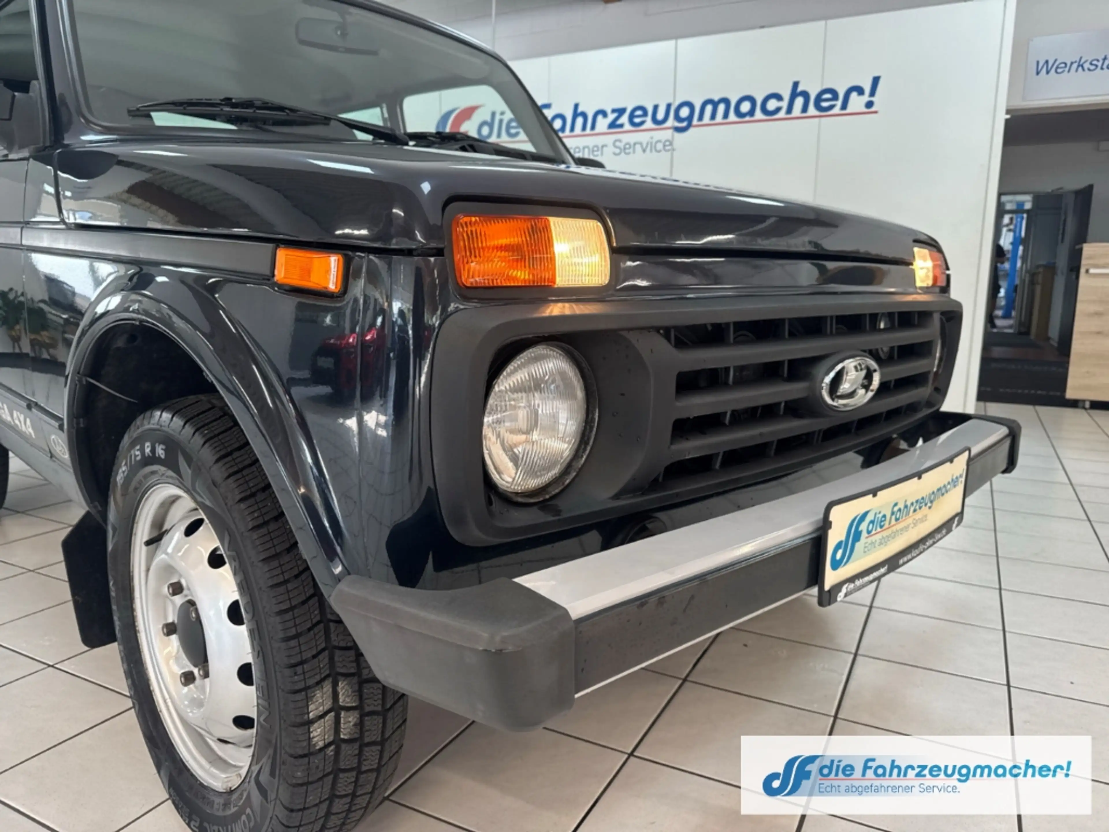 Lada Taiga 4x4 GA Privacyverglasung teilb.Rücksb eFH Tagfahrl — photo 8