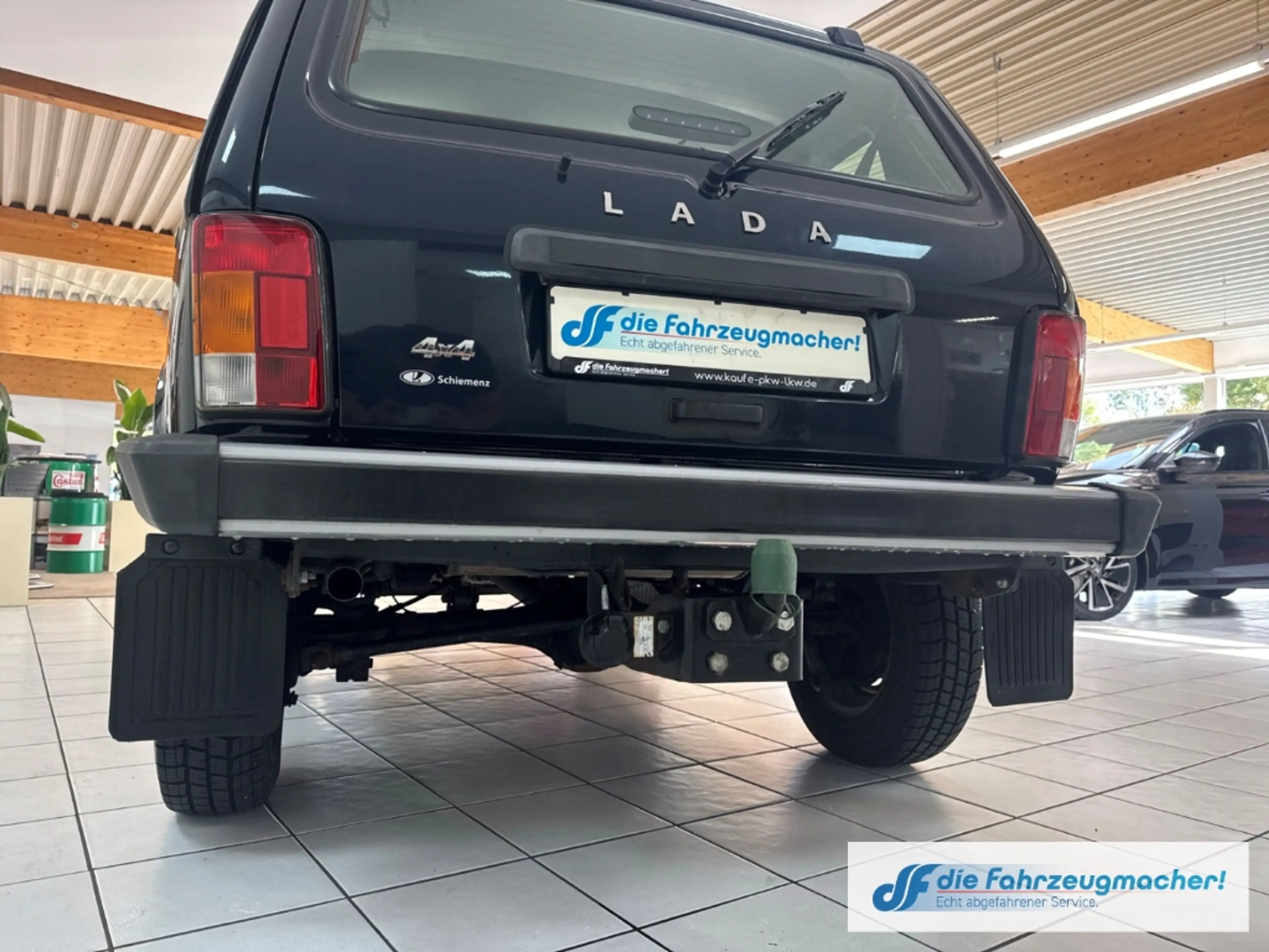 Lada Taiga 4x4 GA Privacyverglasung teilb.Rücksb eFH Tagfahrl — photo 15