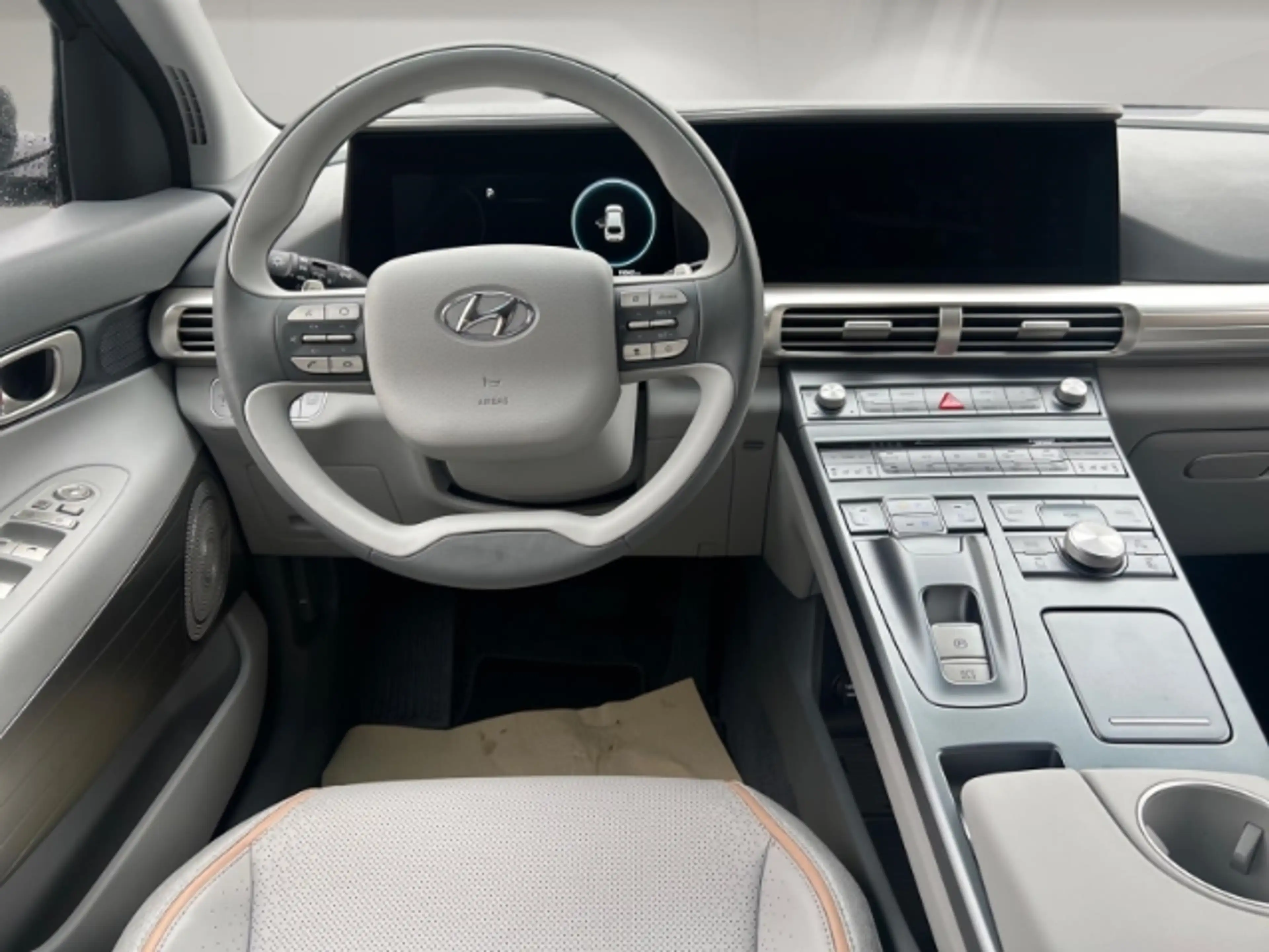 Hyundai NEXO Prime mit Schiebedach - DRESEN SONDERAKTION — photo 11
