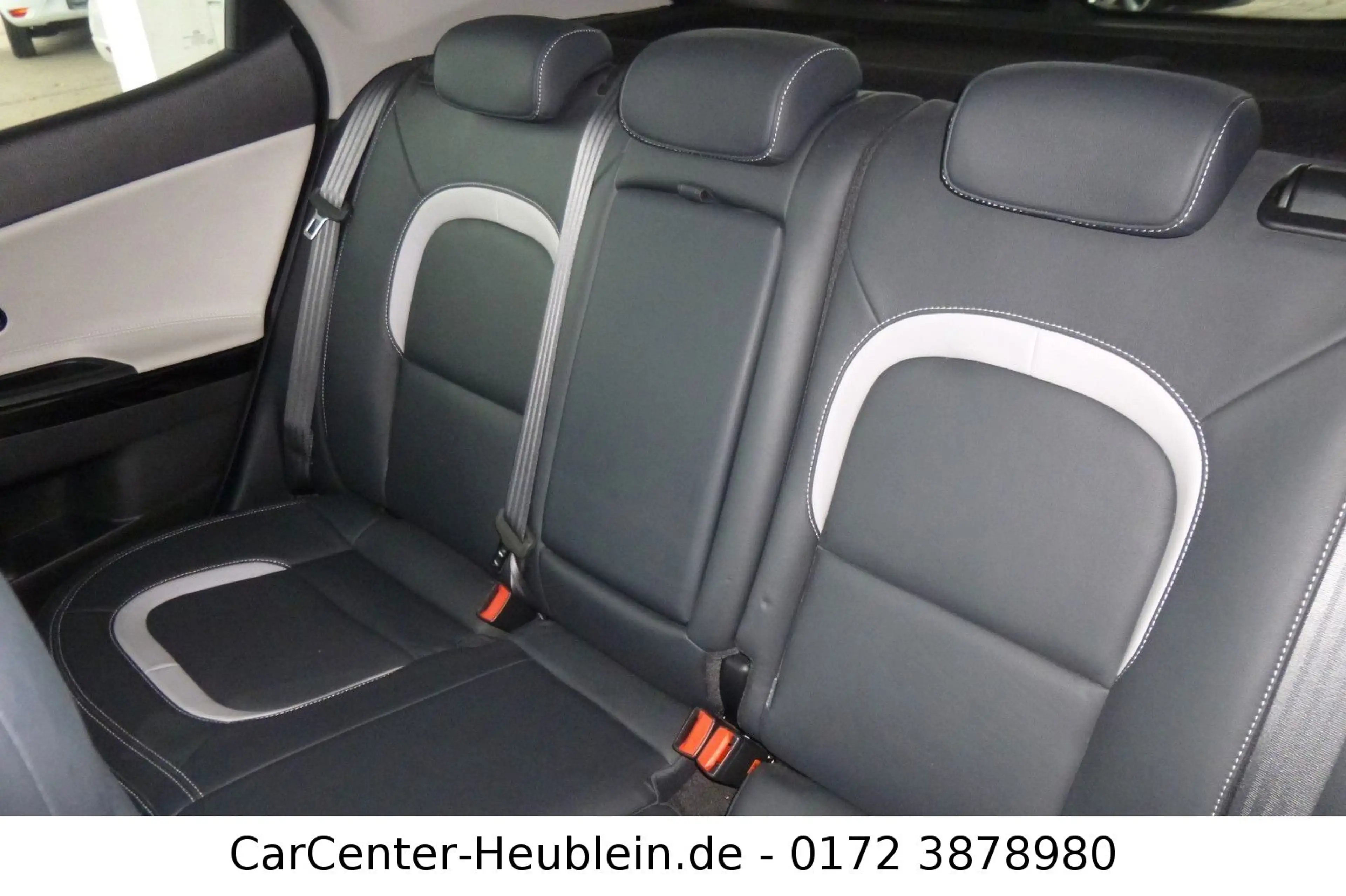 Kia Ceed / cee'd / Leder / Xenon / Navi — photo 9