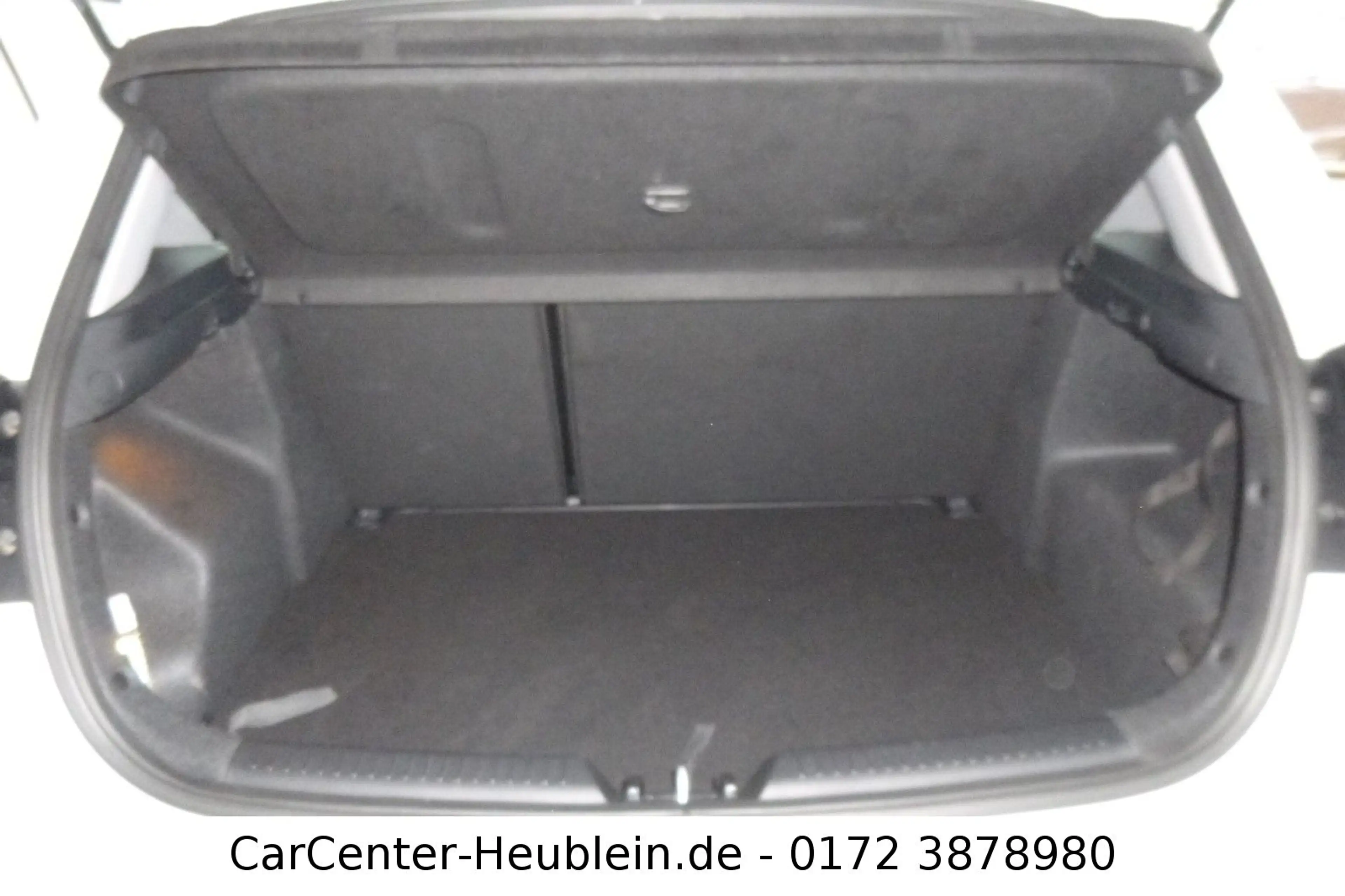 Kia Ceed / cee'd / Leder / Xenon / Navi — photo 12