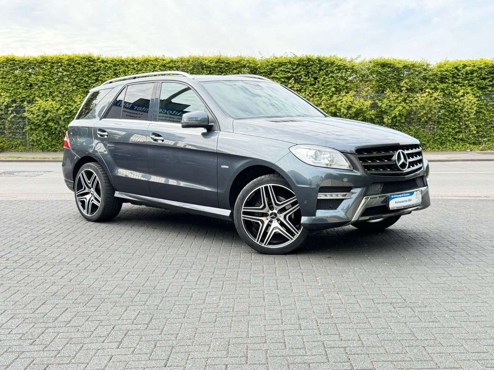 Second hand Mercedes Benz Ml-Class 