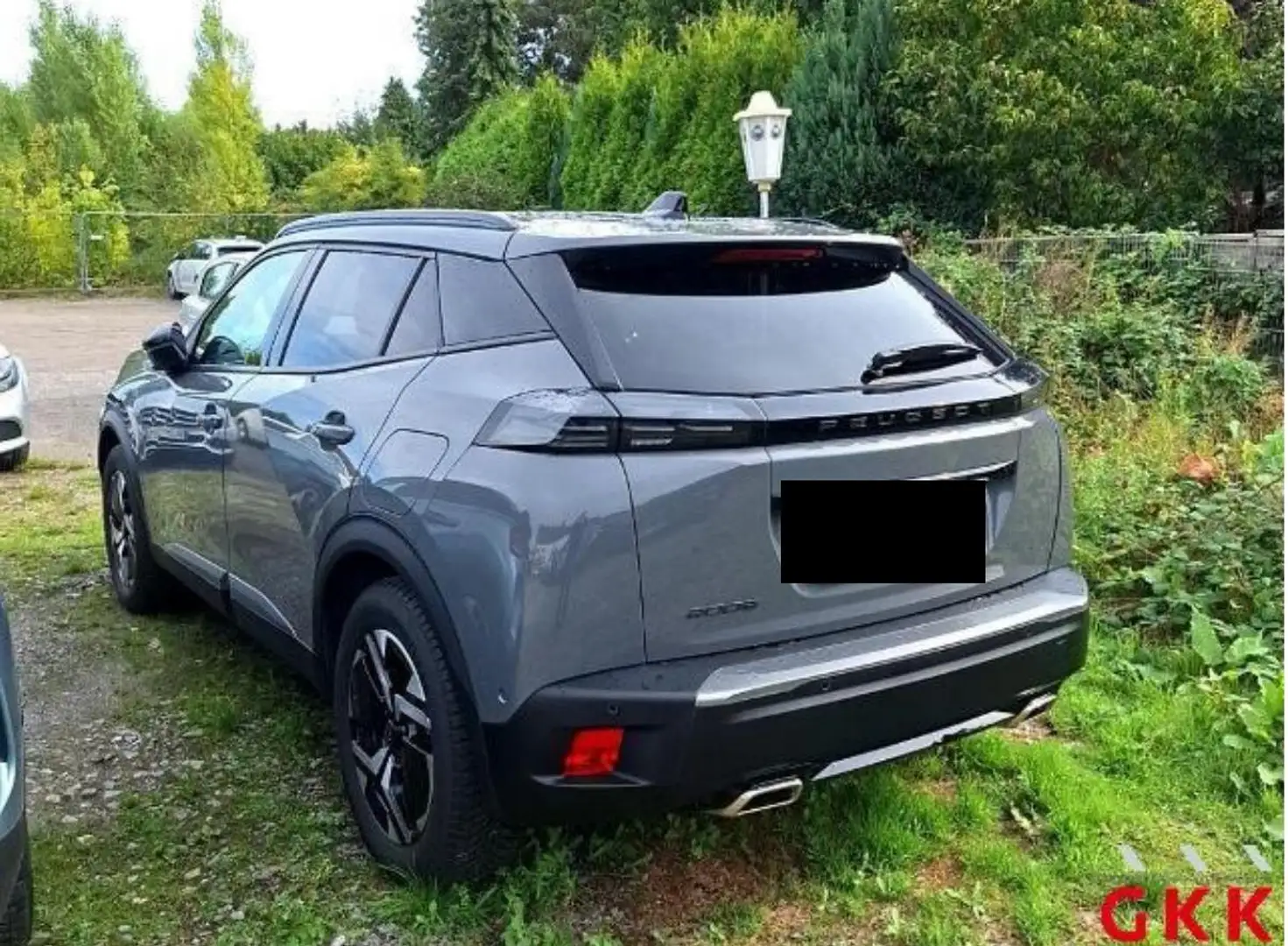Peugeot 2008 Allure PureTech 130 EAT8*Navi*360°Kam*Shz Grey - 2