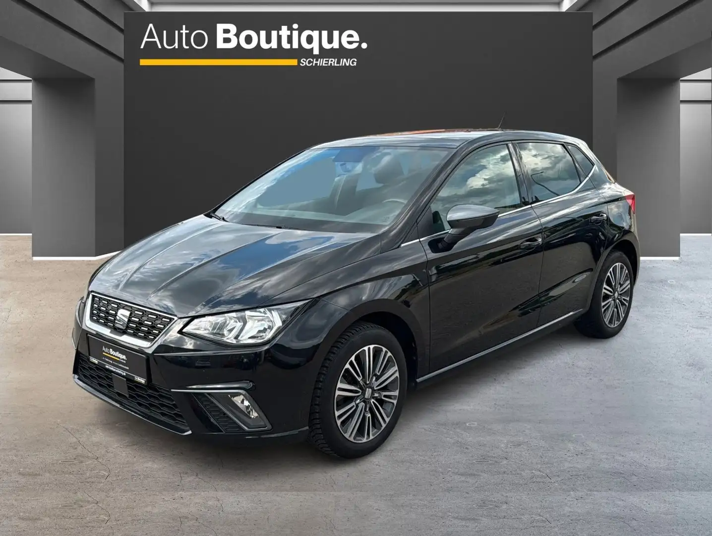 SEAT Ibiza 1.0 TSI XCellence/NAVI/PANO-DACH/SHZ/PDC/+ Schwarz - 1