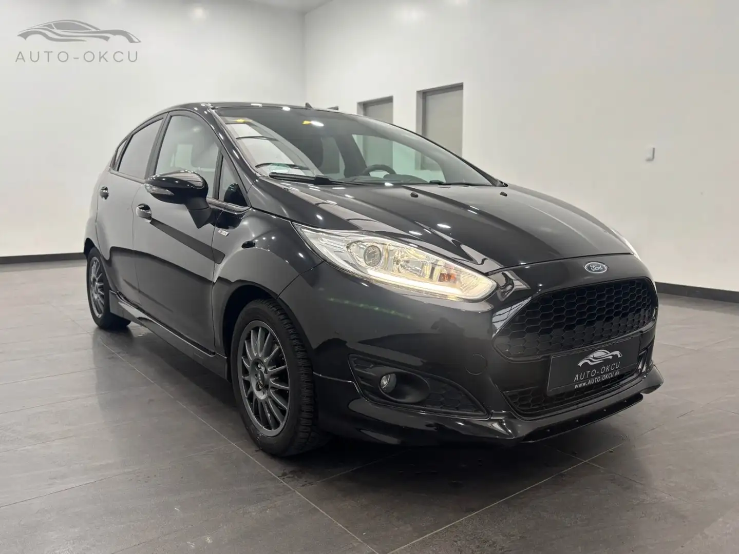 Ford Fiesta ST-Line /ST-Perfomance Spoil. /PDC/HU:NEU Noir - 2