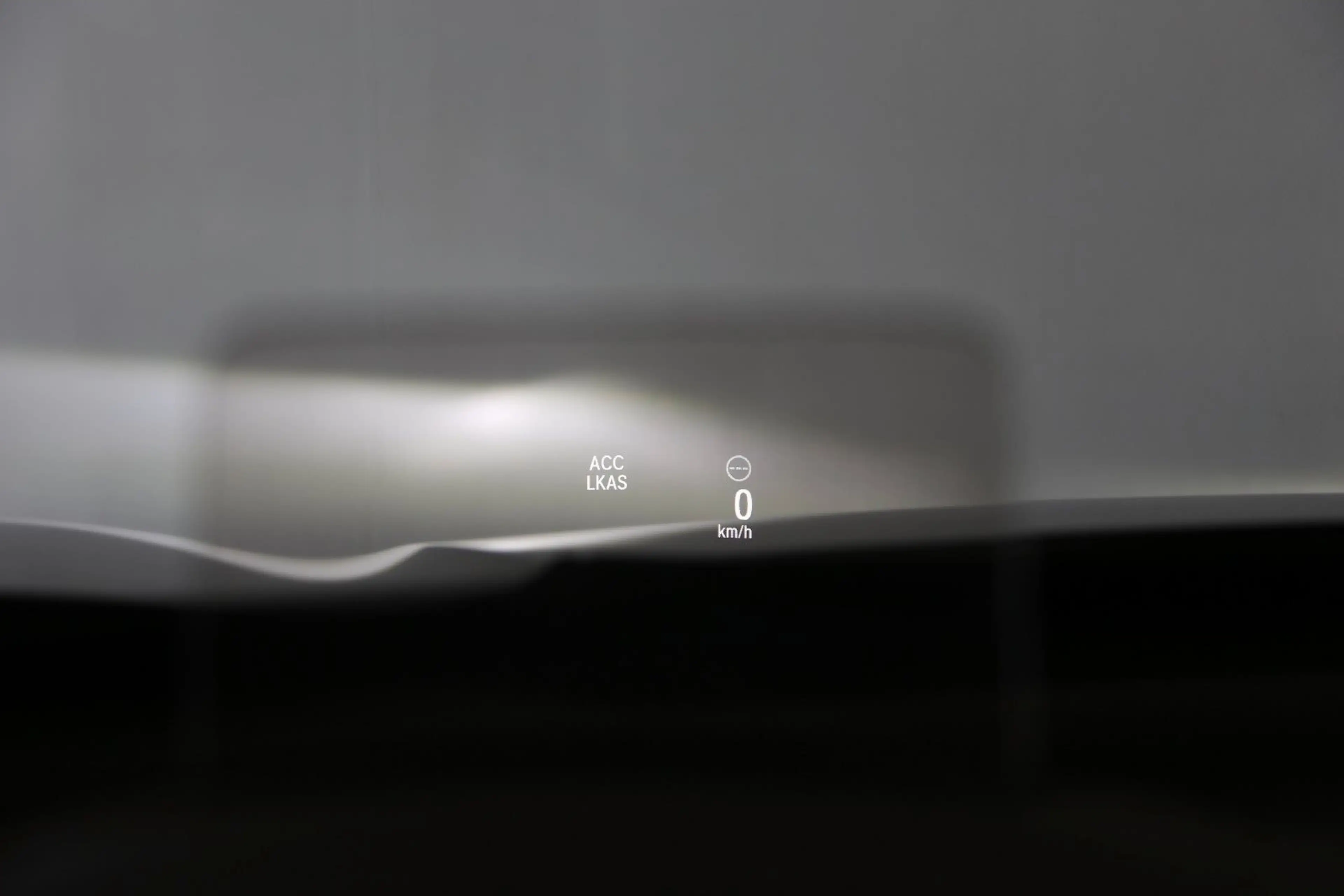 Honda CR-V 2.0 HYBRID 4WD Executive AZV RFK Pano HUD — photo 13