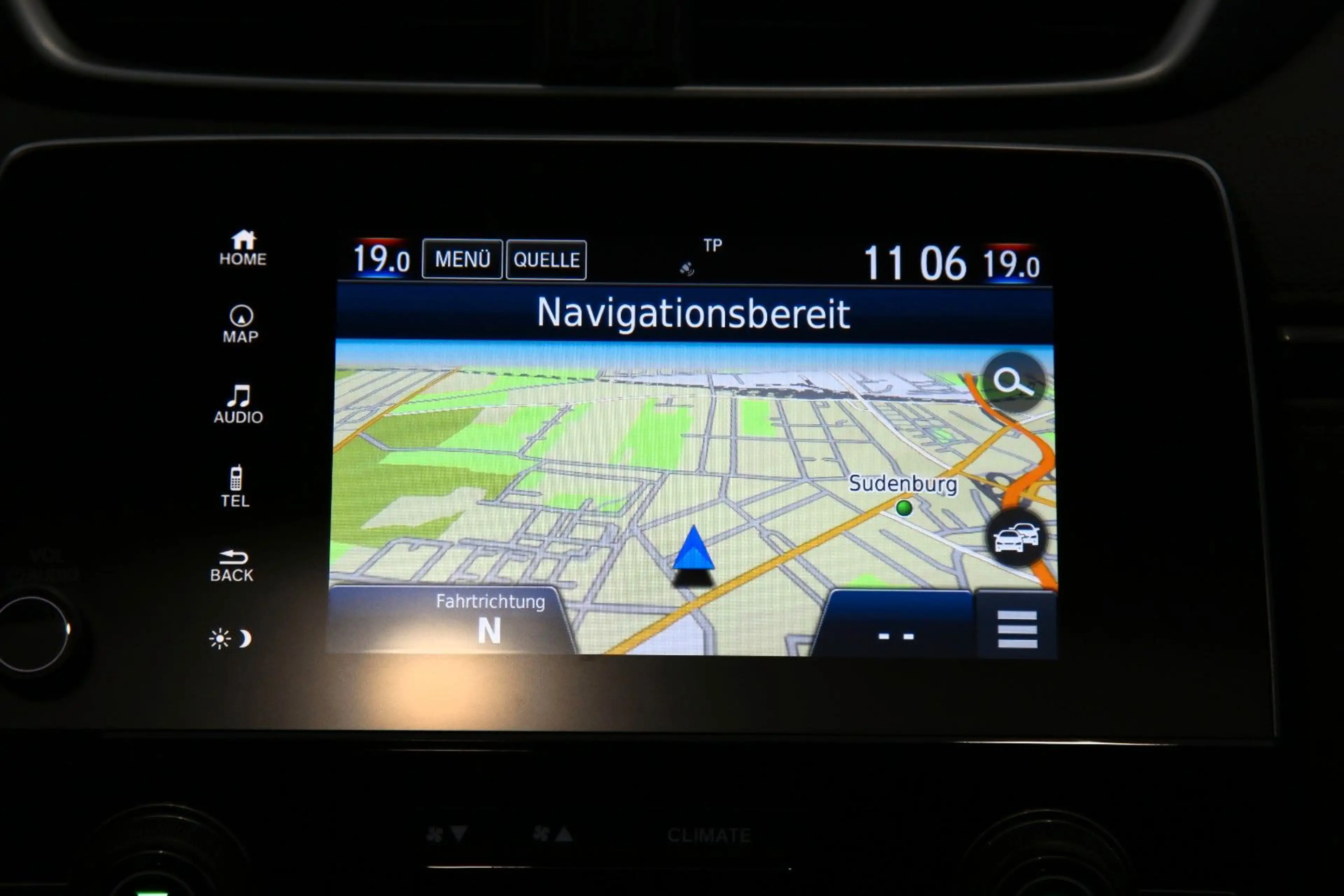 Honda CR-V 2.0 HYBRID 4WD Executive AZV RFK Pano HUD — photo 14