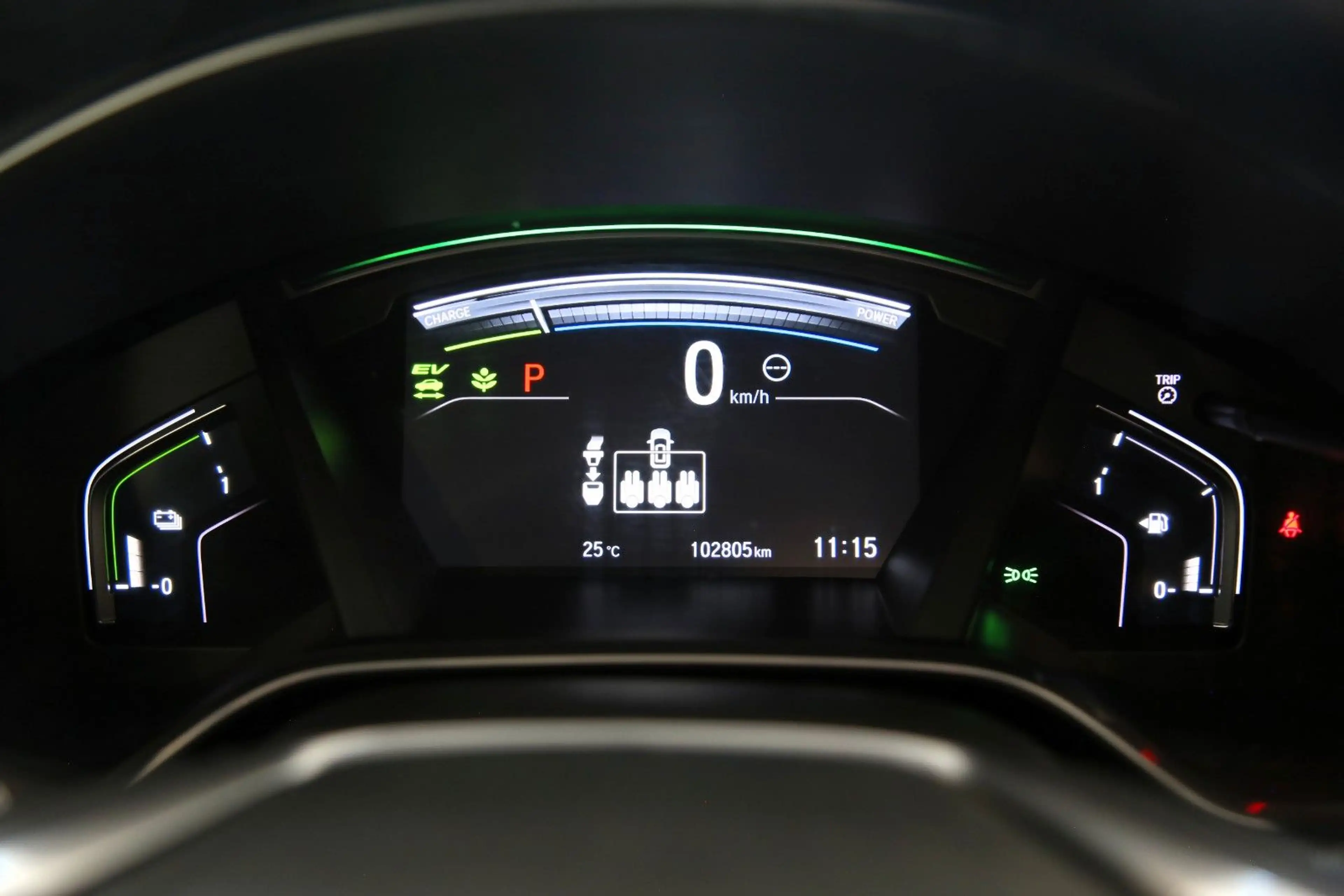 Honda CR-V 2.0 HYBRID 4WD Executive AZV RFK Pano HUD — photo 12