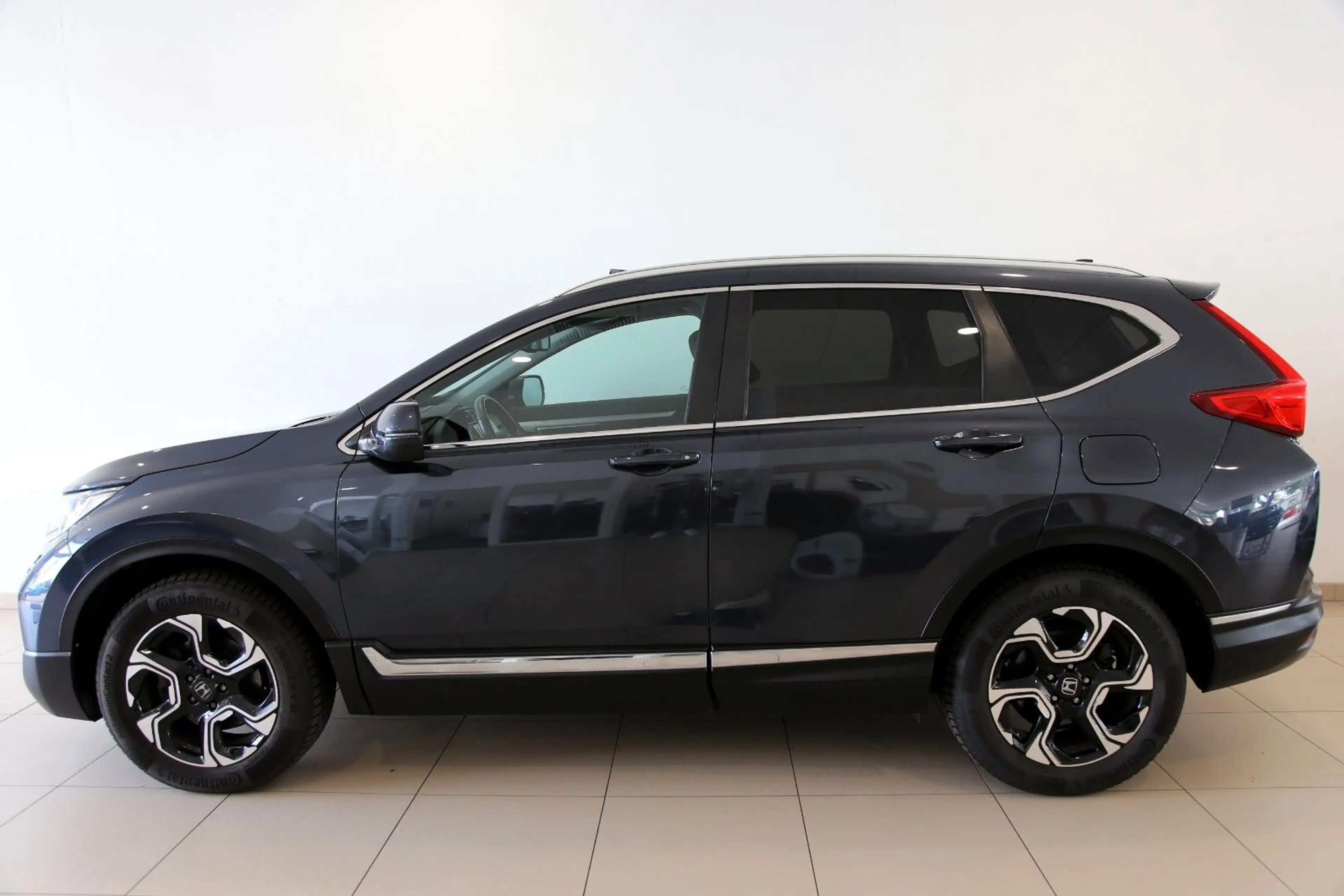 Honda CR-V 2.0 HYBRID 4WD Executive AZV RFK Pano HUD — photo 3