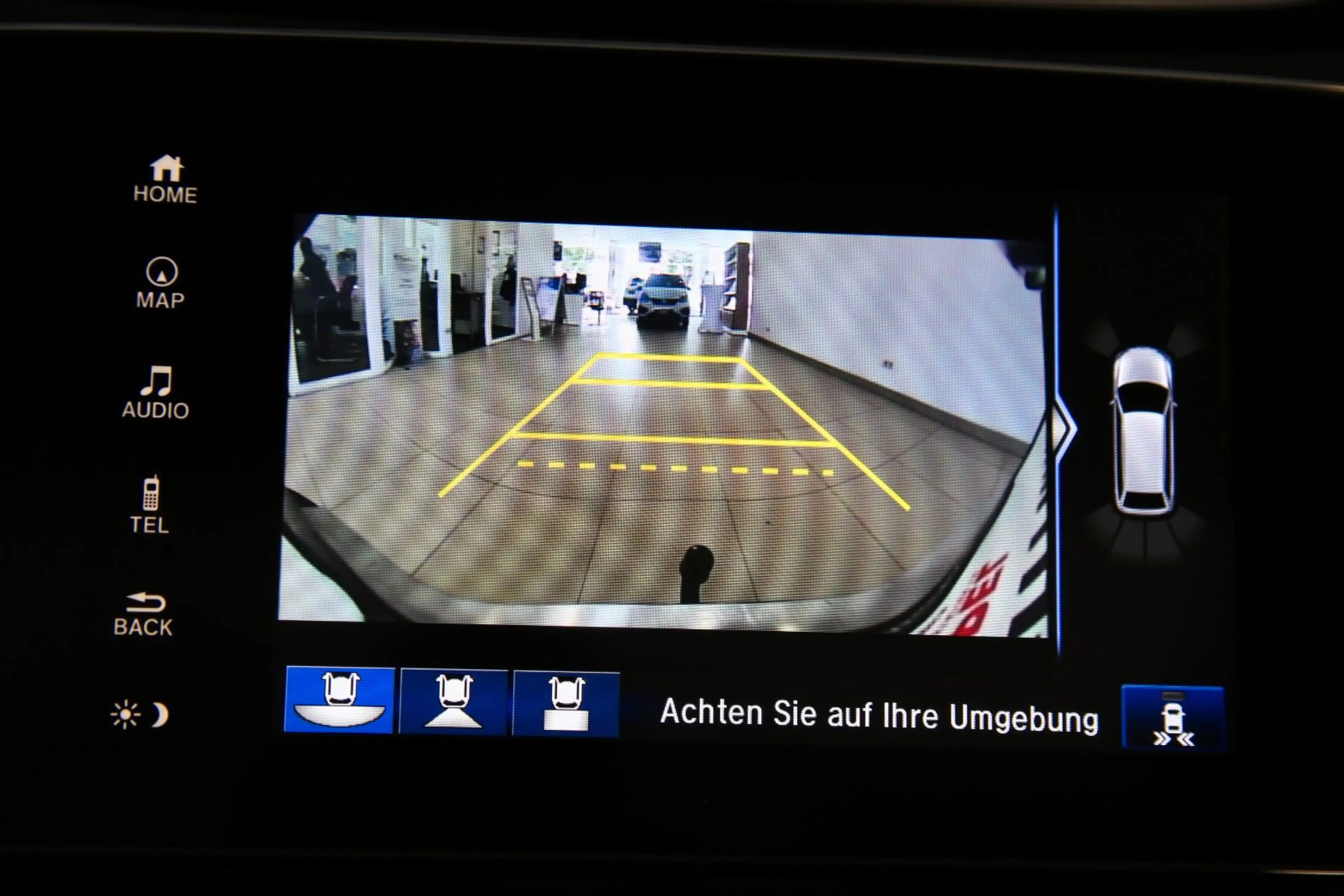 Honda CR-V 2.0 HYBRID 4WD Executive AZV RFK Pano HUD — photo 29