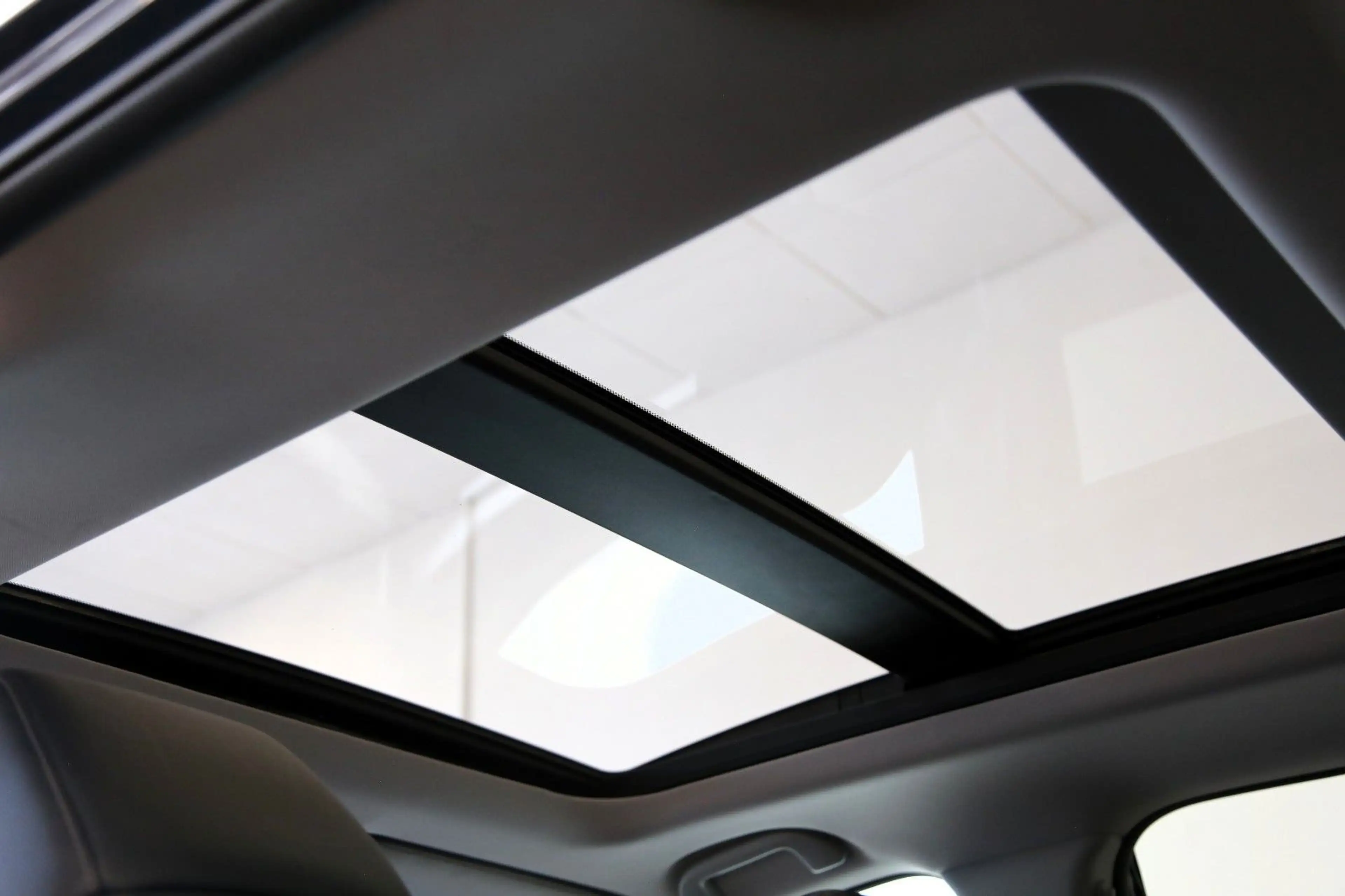Honda CR-V 2.0 HYBRID 4WD Executive AZV RFK Pano HUD — photo 11