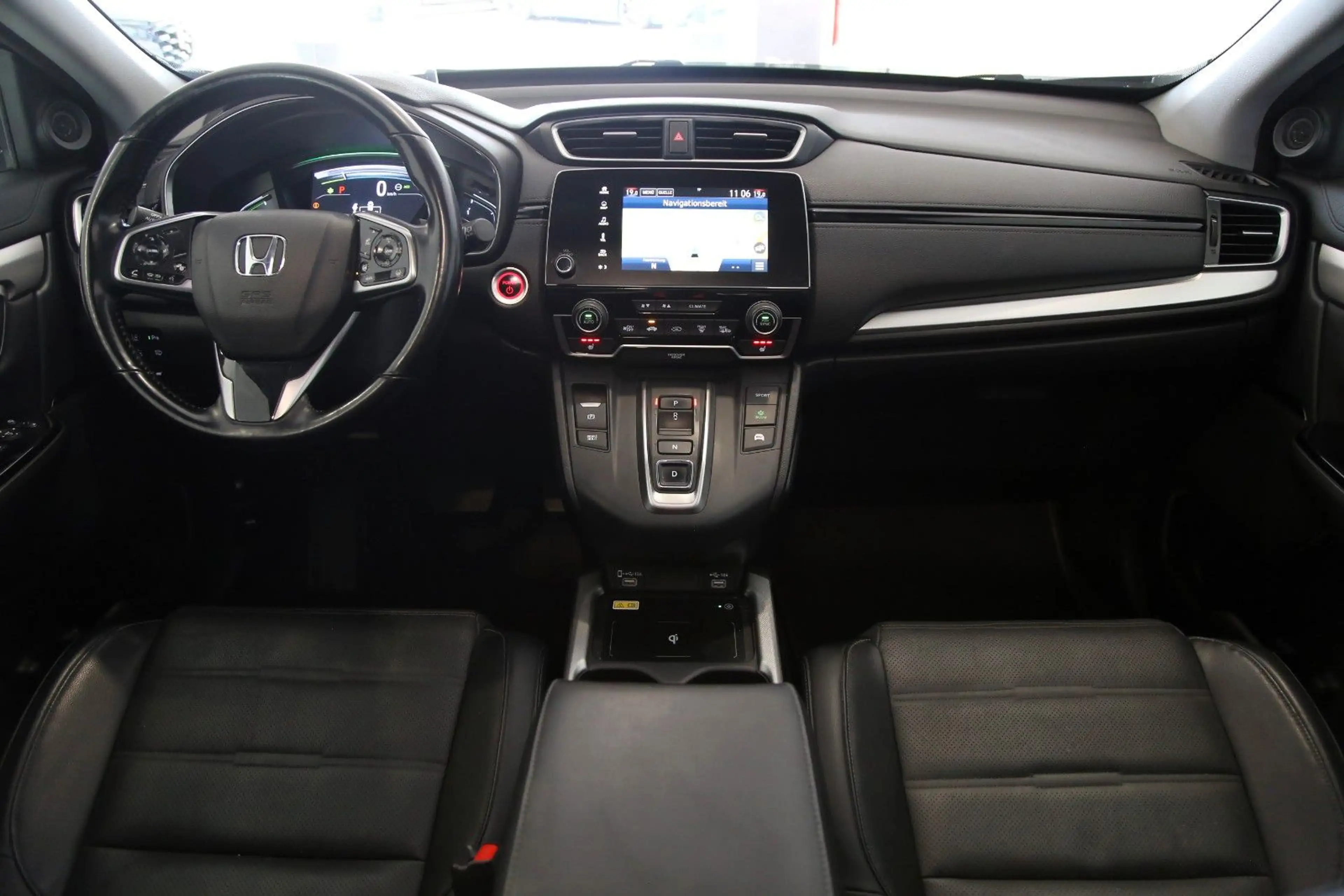 Honda CR-V 2.0 HYBRID 4WD Executive AZV RFK Pano HUD — photo 7
