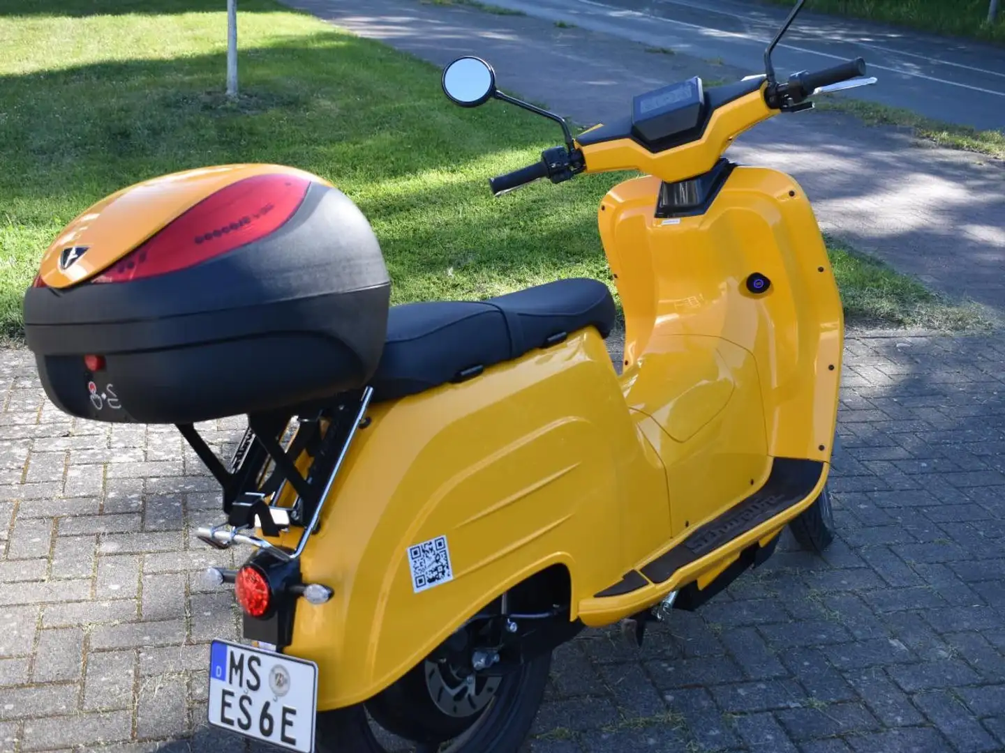 Govecs e-Schwalbe L1E mit II. Batterien - Sonderpreis Vor Naranja - 2