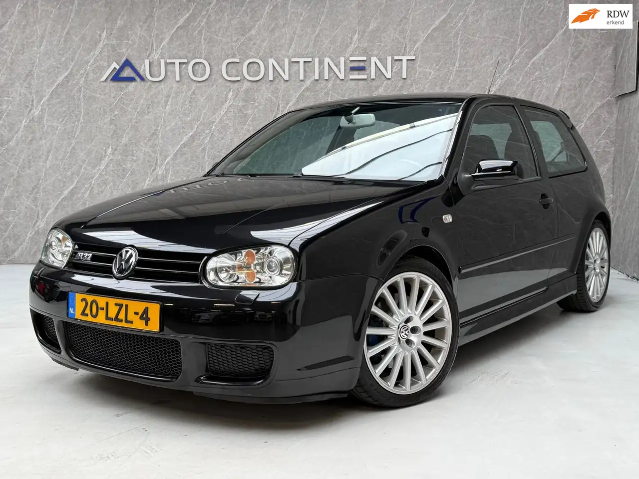 Volkswagen Golf 2003