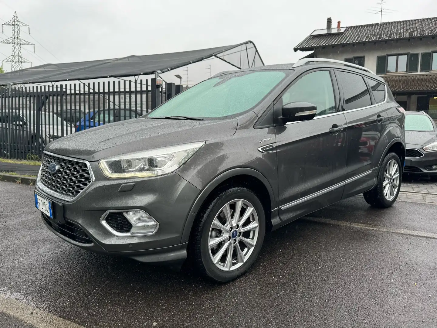 Ford Kuga 2.0 tdci Vignale 4wd 163cv auto Grigio - 2