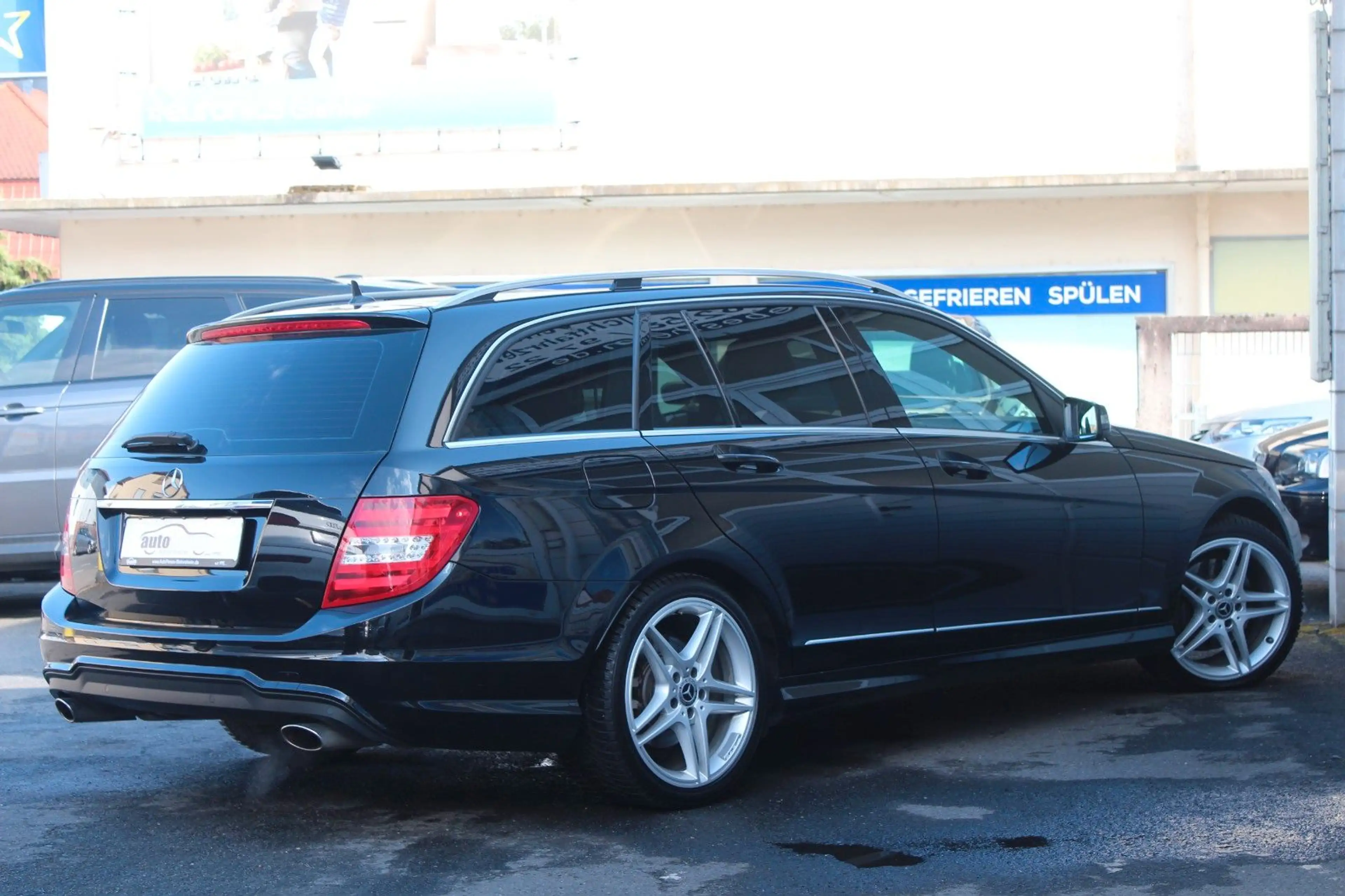 Mercedes-Benz C 350 T CGI AMG-Line*Bi-Xenon*S-Dach*Distronic — photo 7