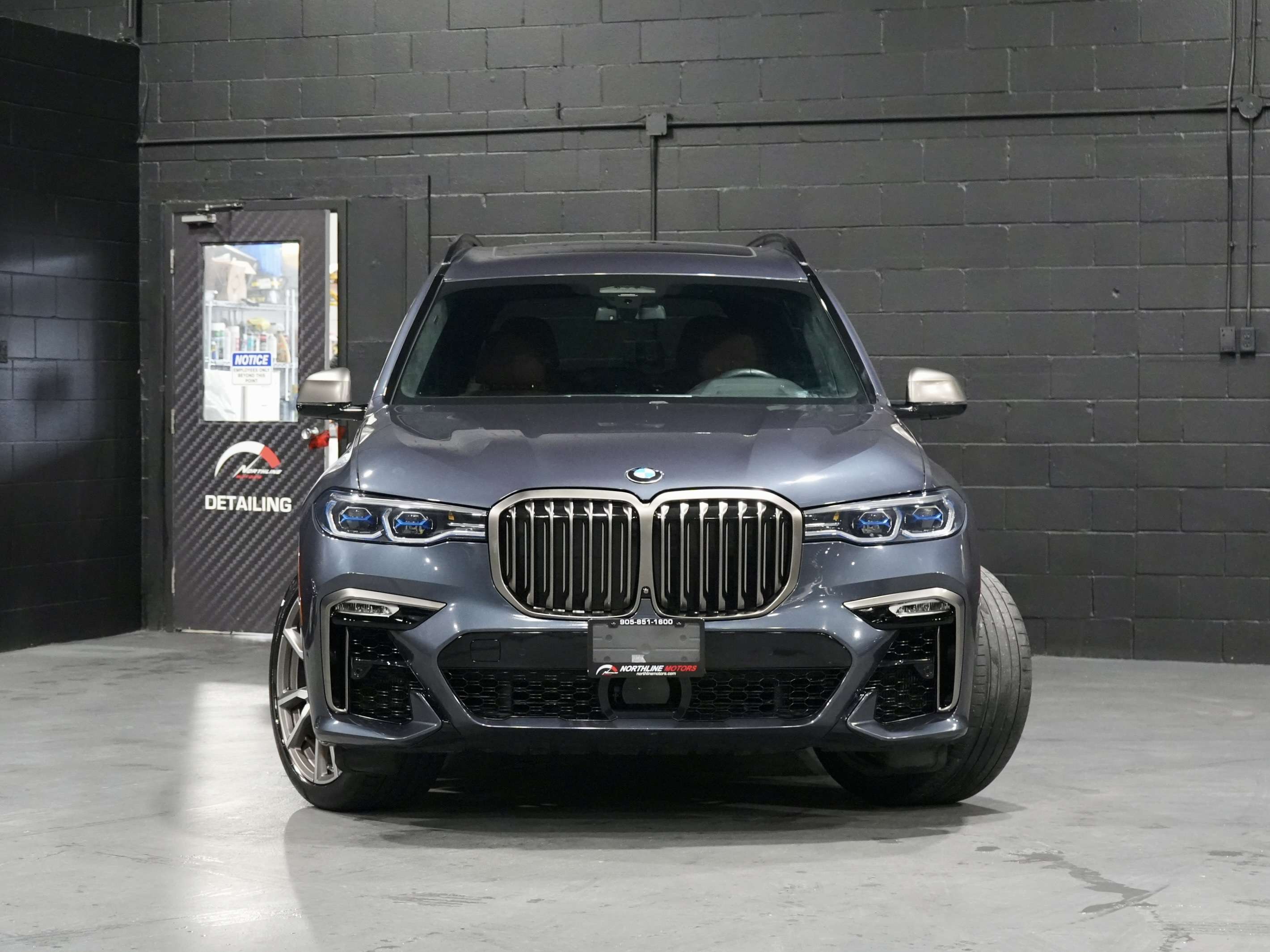 2021 BMW X7