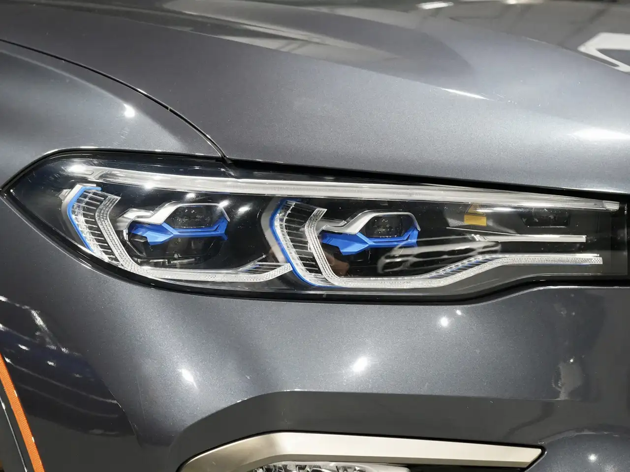 BMW X7 снимка BMW X7